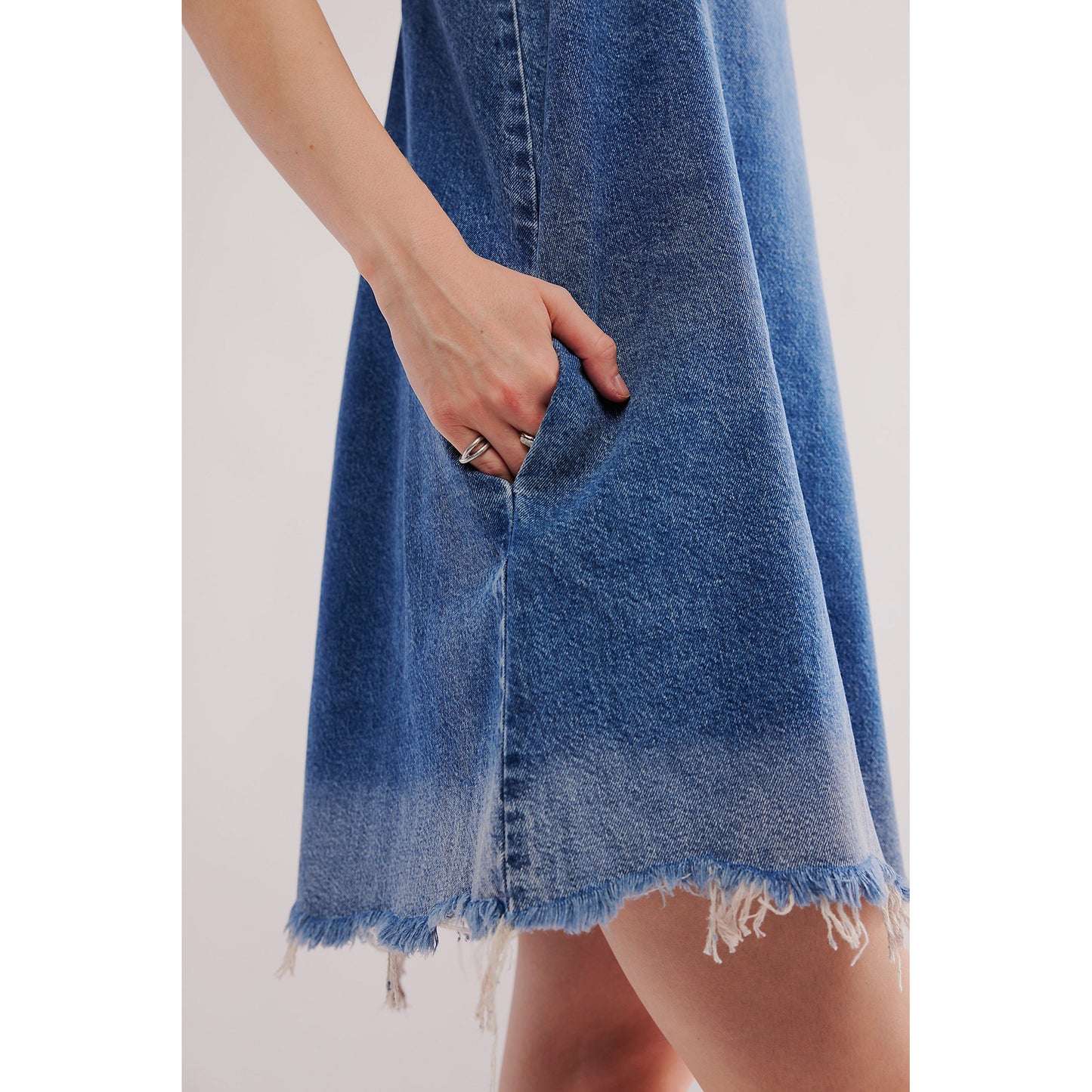 Closed Short Denim Dress, size Medium