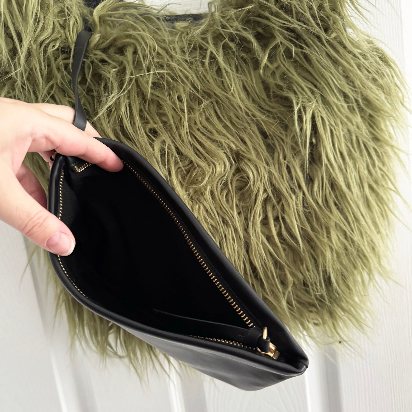 Dries Van Noten Fuzzy Tote Bag in Green
