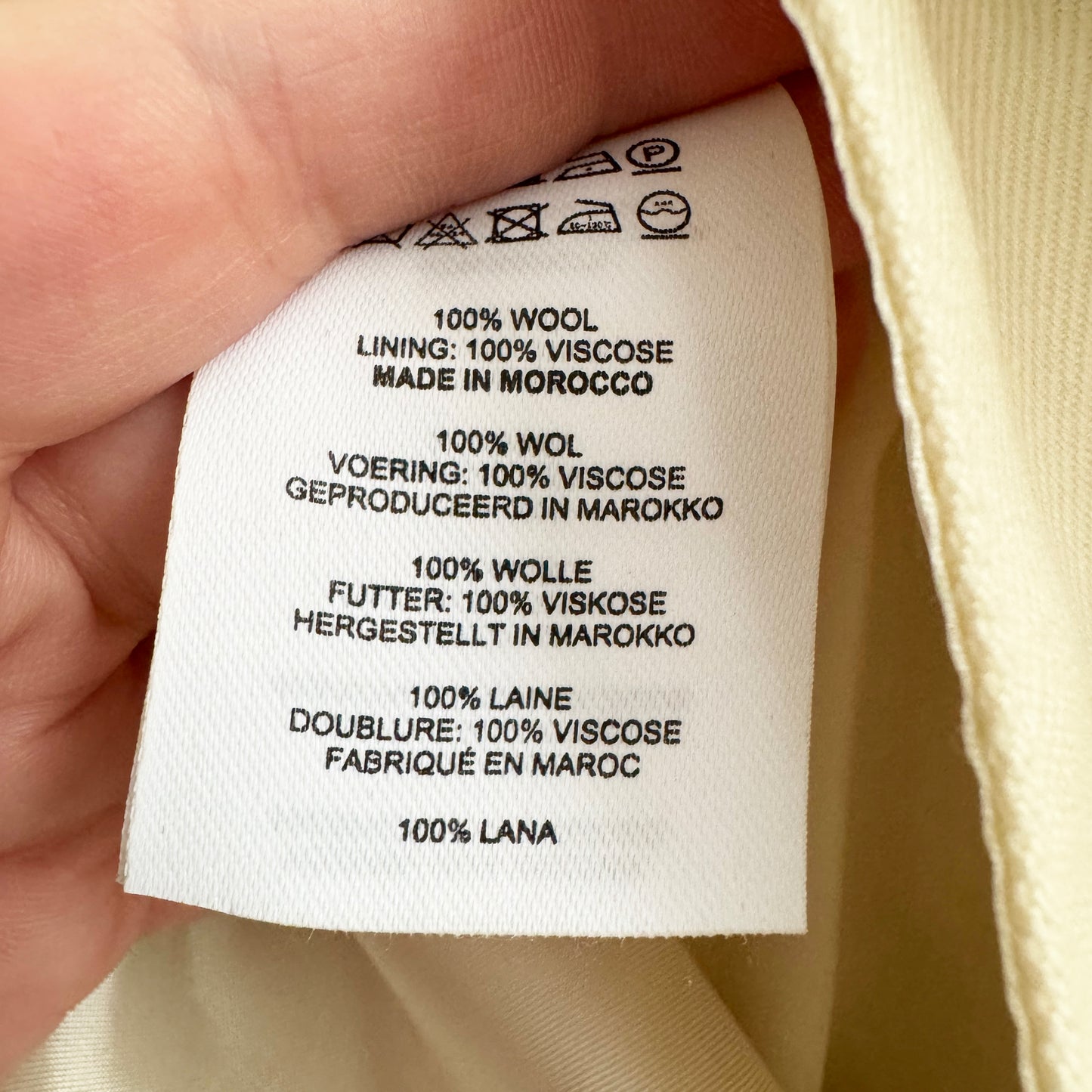 Dries Van Noten "Bomeos" Blazer in Ivory, size Large