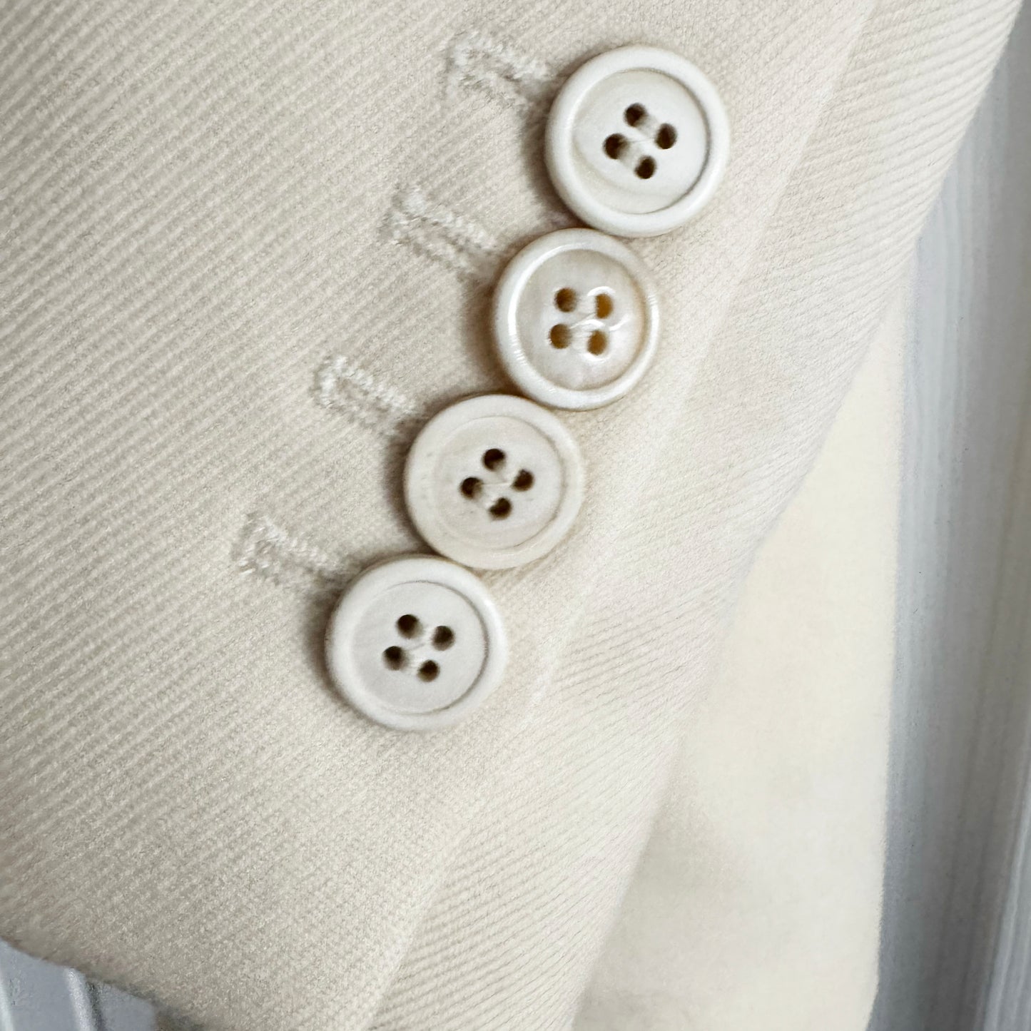 Dries Van Noten "Bomeos" Blazer in Ivory, size Large