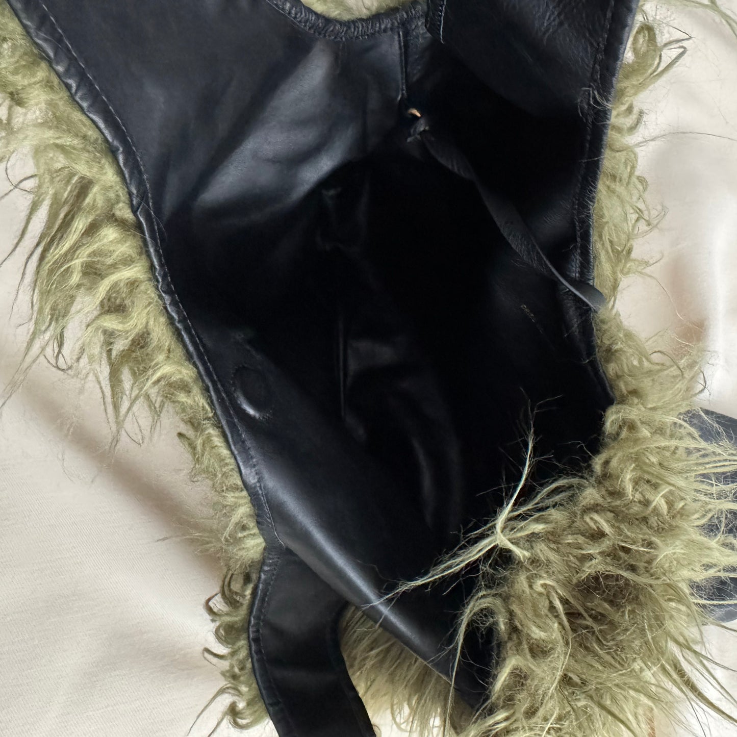 Dries Van Noten Fuzzy Tote Bag in Green