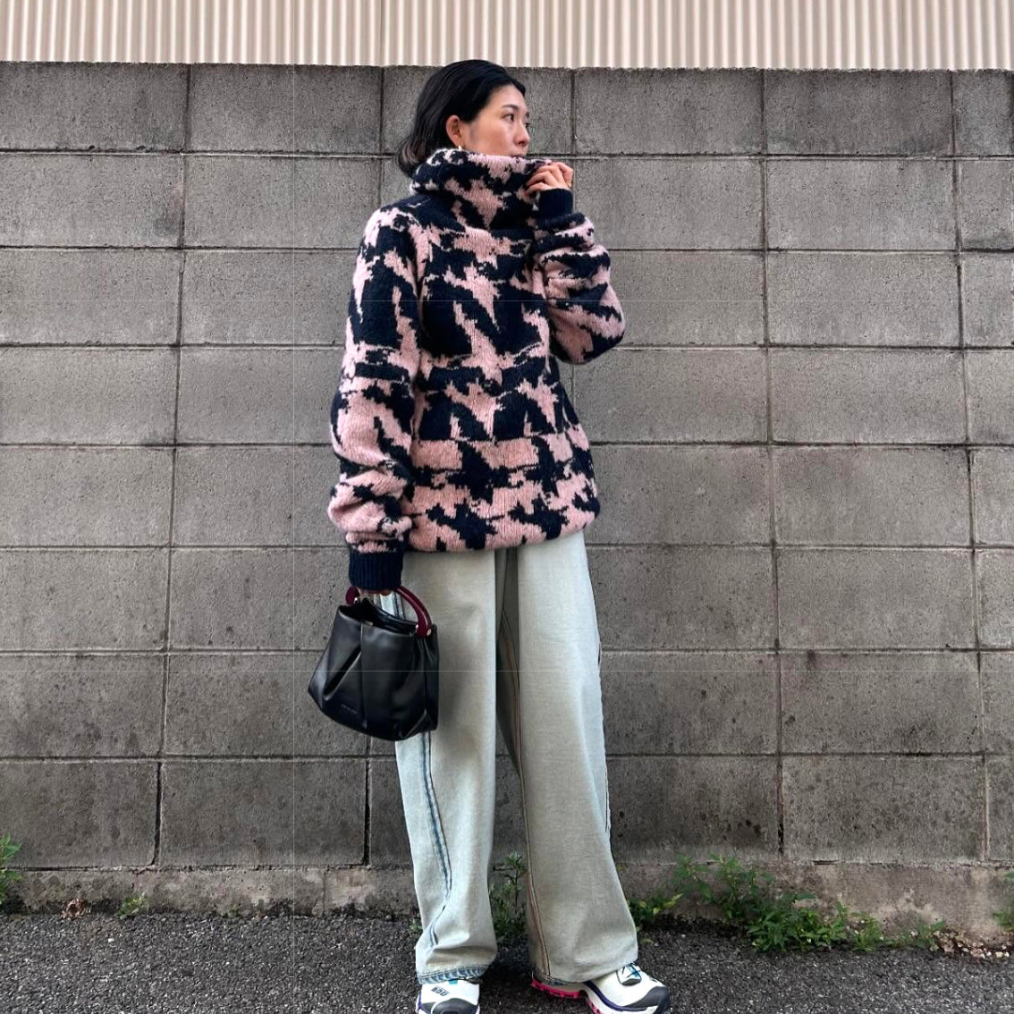 Dries Van Noten "Taiga" Printed Turtleneck in Pink/Navy, size Small