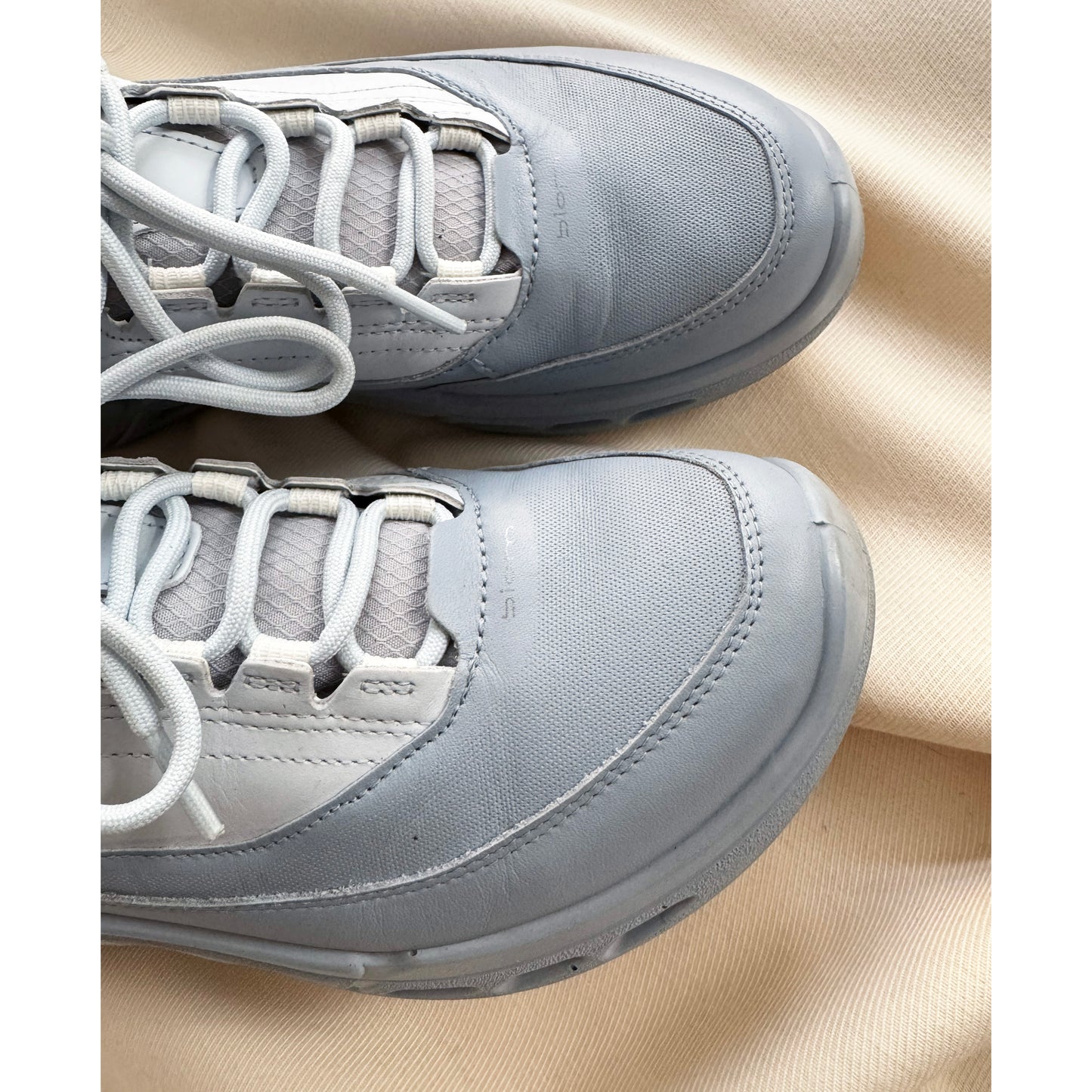 ECCO "Biom 720" Gore-Tex Leather Sneaker in Blue, size 40