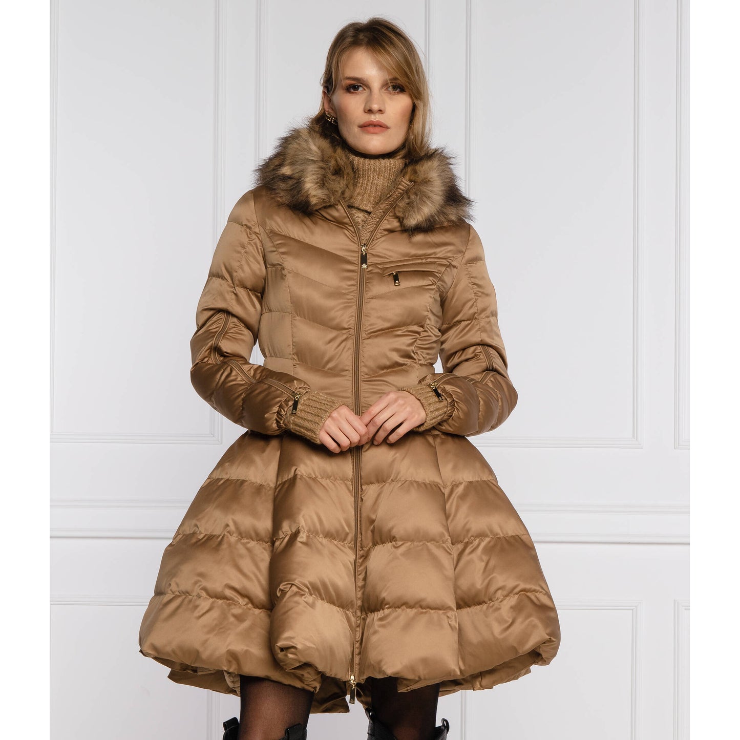 Elizabetta Franchi Flared Skirt Puffer in Beige, size 40IT (fits like size 2)