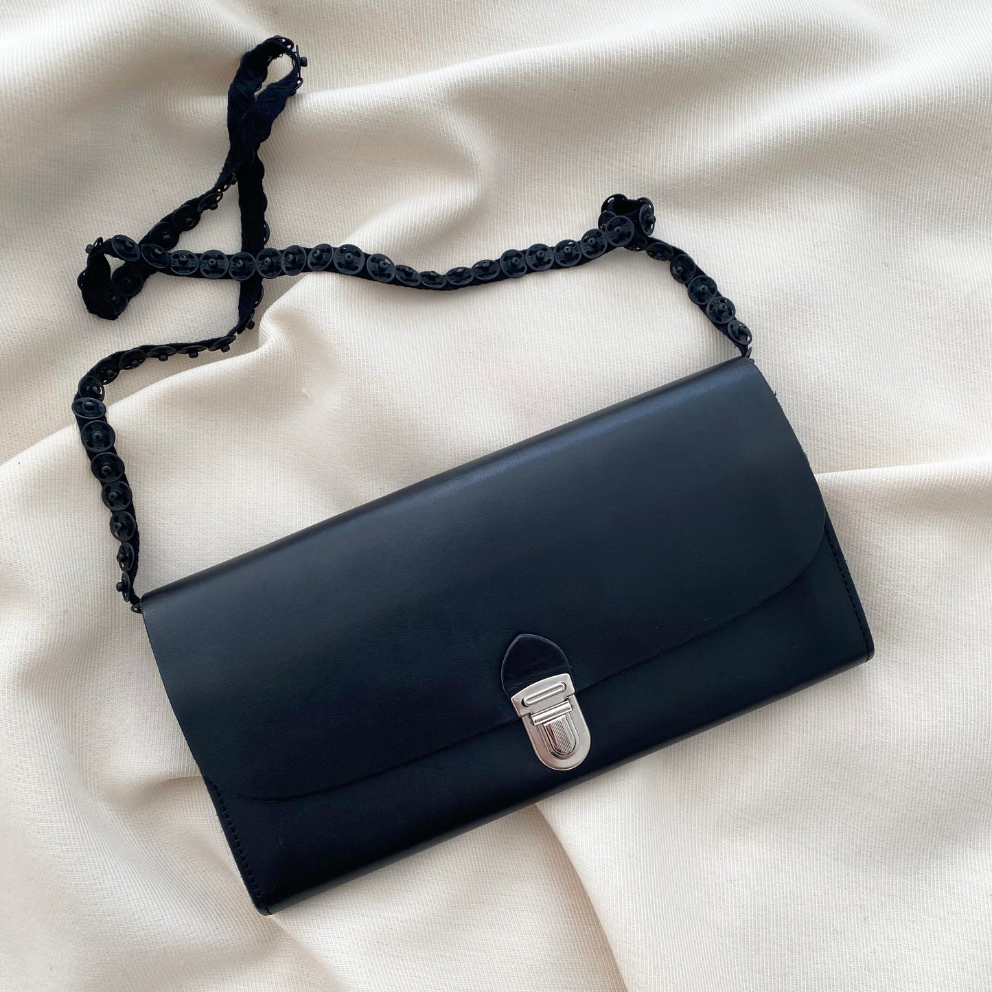 Ann Demeuelemeester Wallet on "Chain" in Black