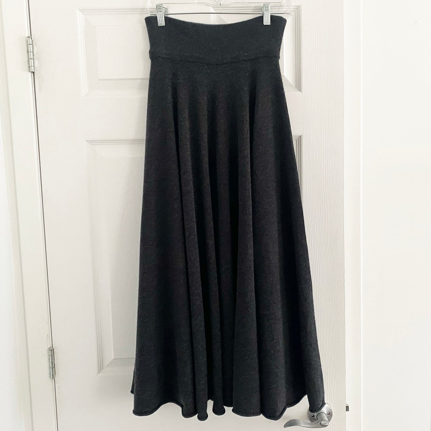 Extreme Cashmere No 313. Swingy Skirt in Charcoal Grey, One Size only