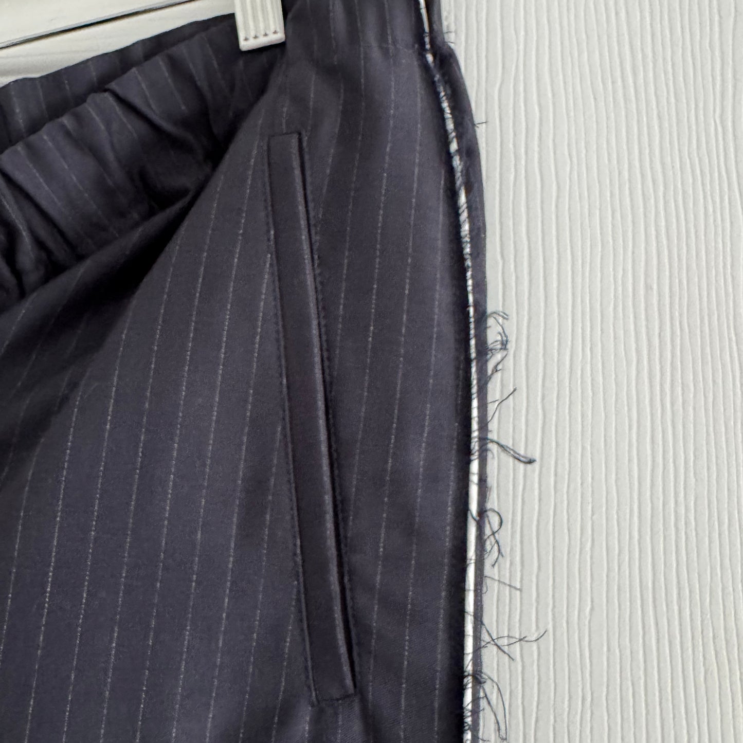 Facon Jacmin "Pieter" pants in Navy/White Stripe, size 40