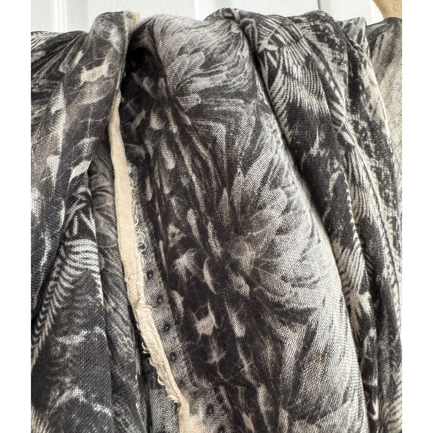 Faliero Sarti Modal/Cashmere Printed Scarf in Black/Ivory