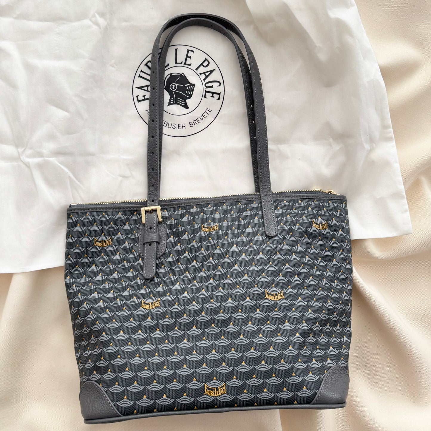 Fauré le Page "Daily Battle 27 w Zip" Tote in Grey