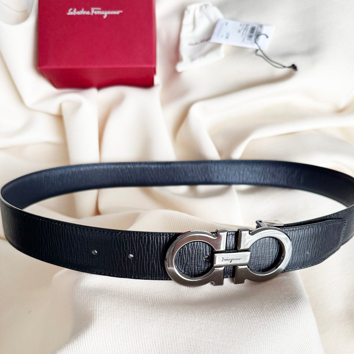 Ferragamo "Gancini" Belt in Black/Navy, size 95cm