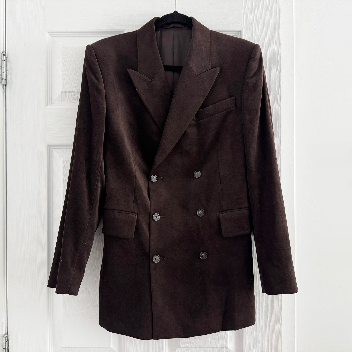 Filippa K Double Breasted Velvet Blazer in Brown, size 40 (fits size 8)