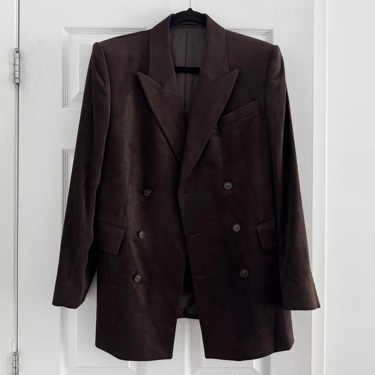 Filippa K Double Breasted Velvet Blazer in Brown, size 40 (fits size 8)