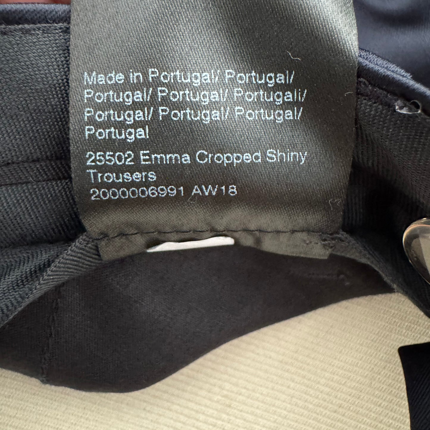 Filippa K "Emma" Cropped Navy Satin Pant, size XXS