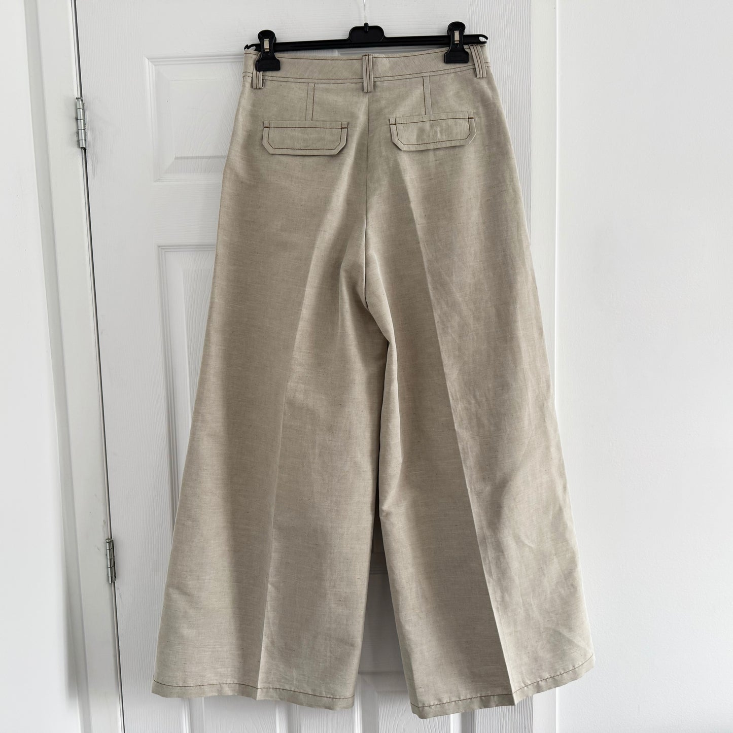 Filippa K "Bella" Mariner Trousers in Beige/Taupe, size 38 (size 6)