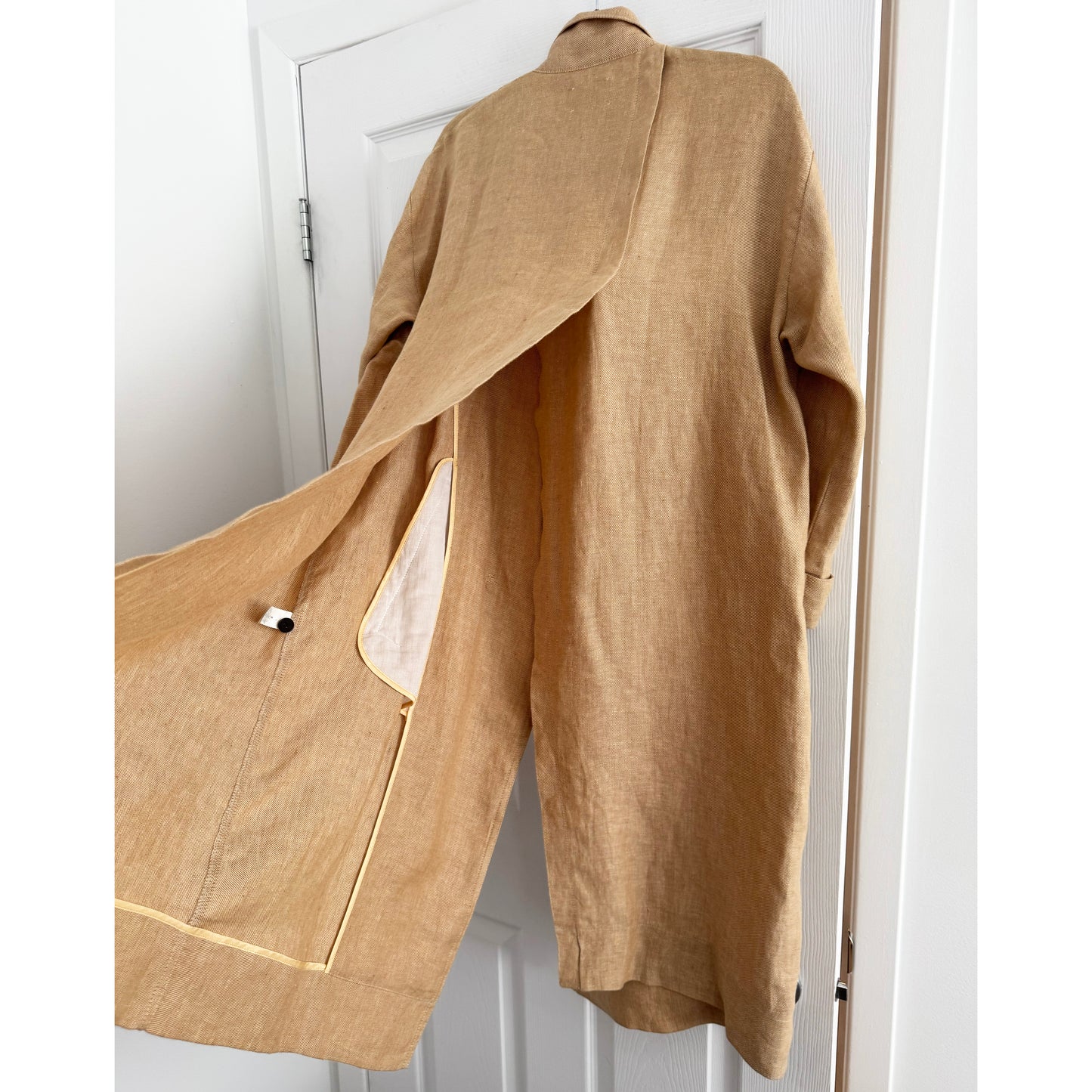 Forte.Forte Slouchy Linen Jacket in Tan, size "0" (fits size small)