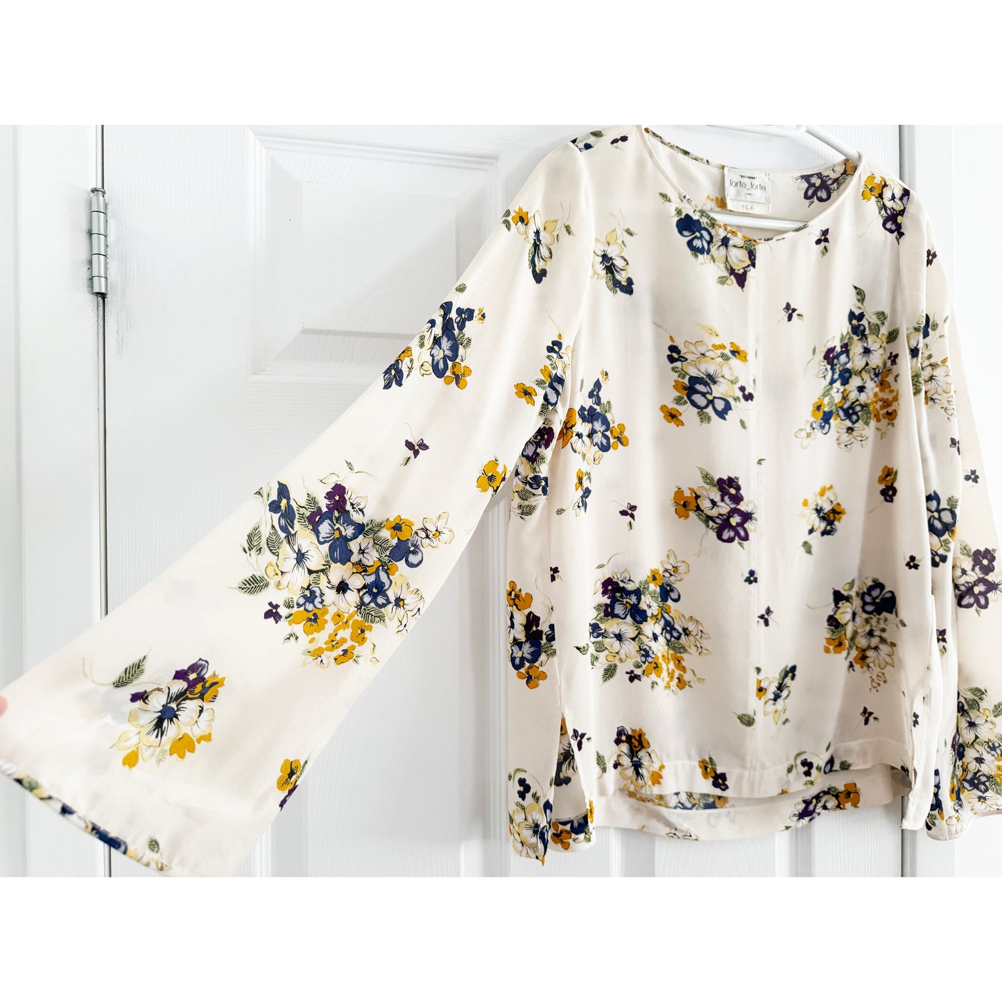 Forte.Forte Floral Long Sleeve Silk Blouse in Ivory, size "0" (fits XS/S)