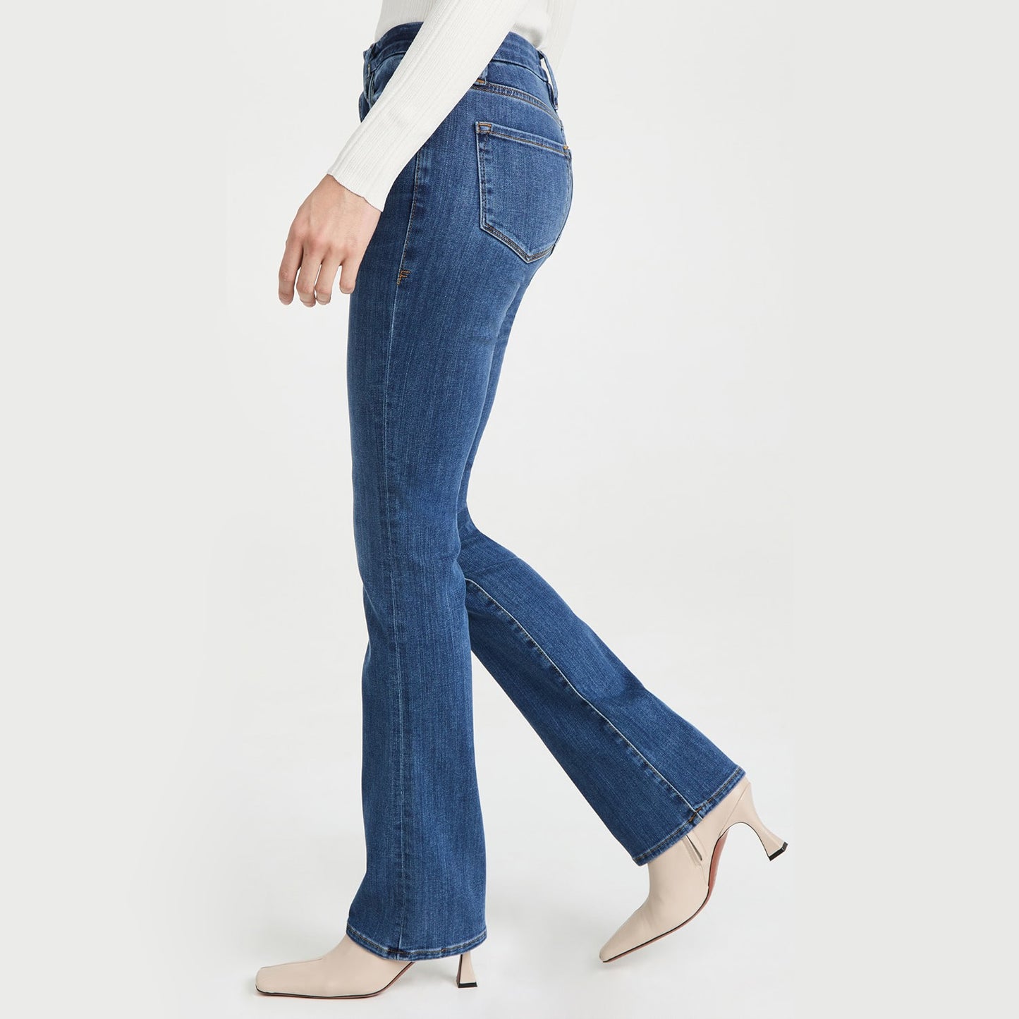 Frame "Le Mini Boot" Jean in "Poe", size 25