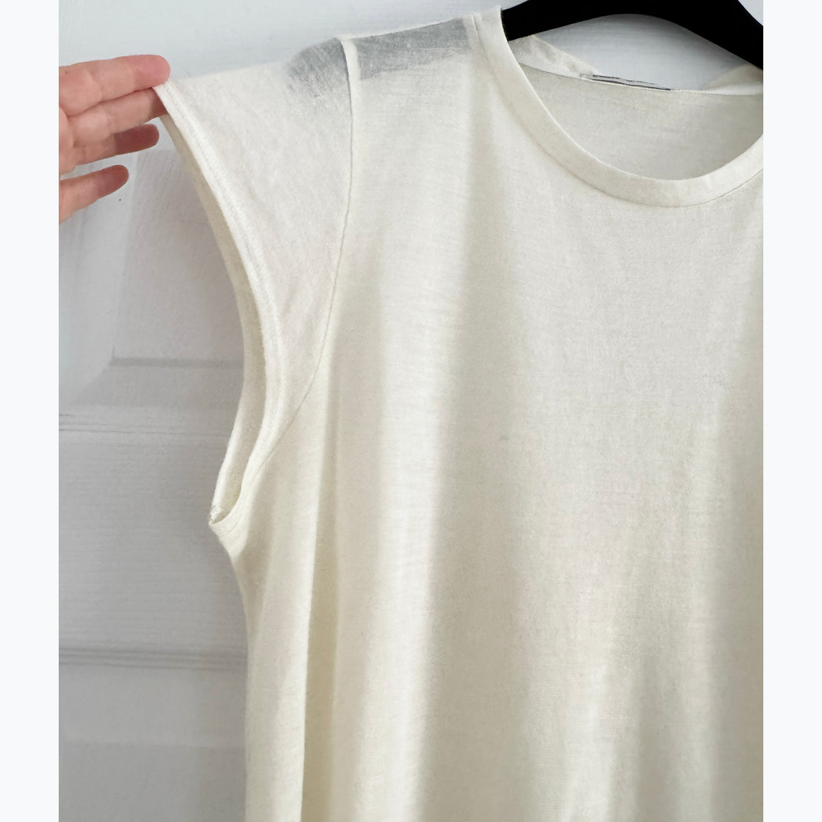 Frances de Lourdes "Garcon" Cashmere/Silk Tee in Ivory, size large