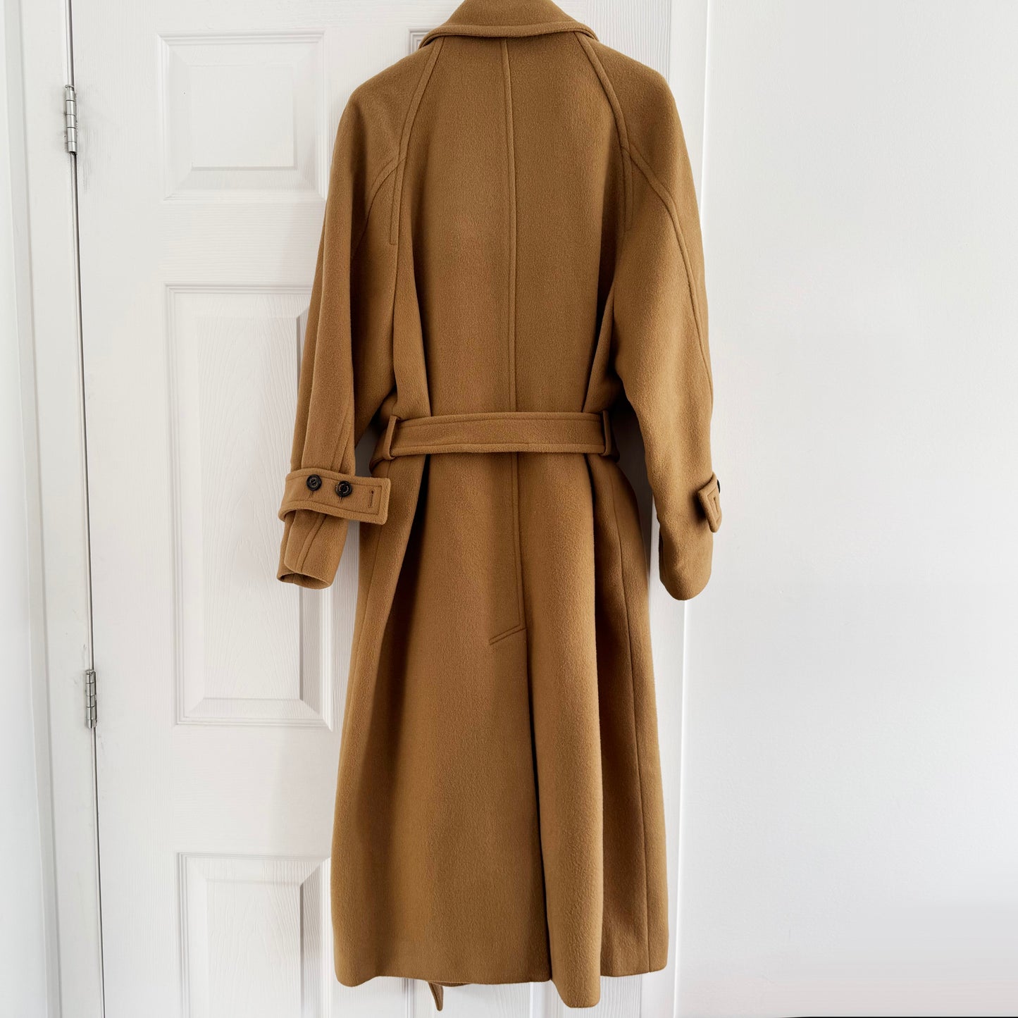 Gabriel Lee Double Breasted Coat in Camel, size Small