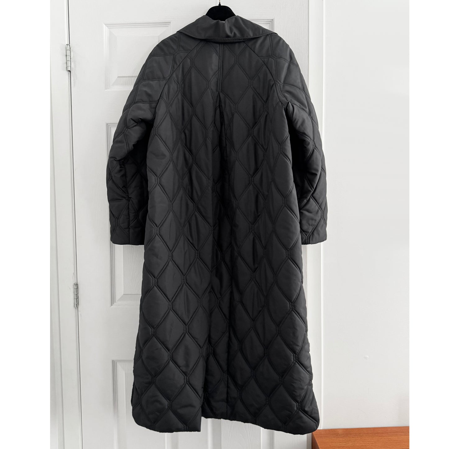 Ganni Quilted jacket in Black, size 36