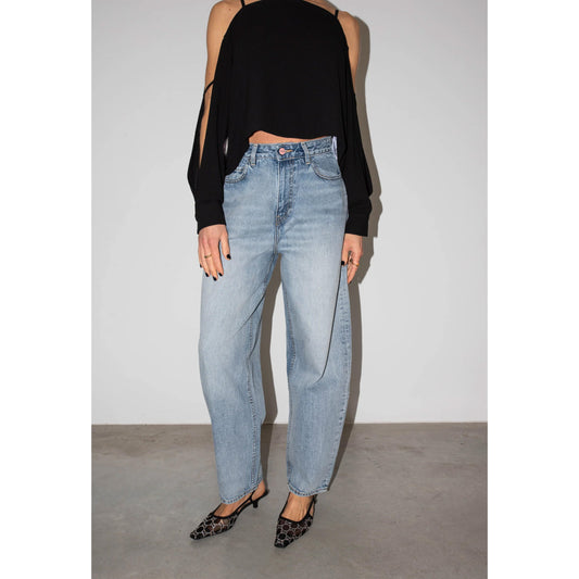 Ganni "Stary" Jeans in Blue, size 27