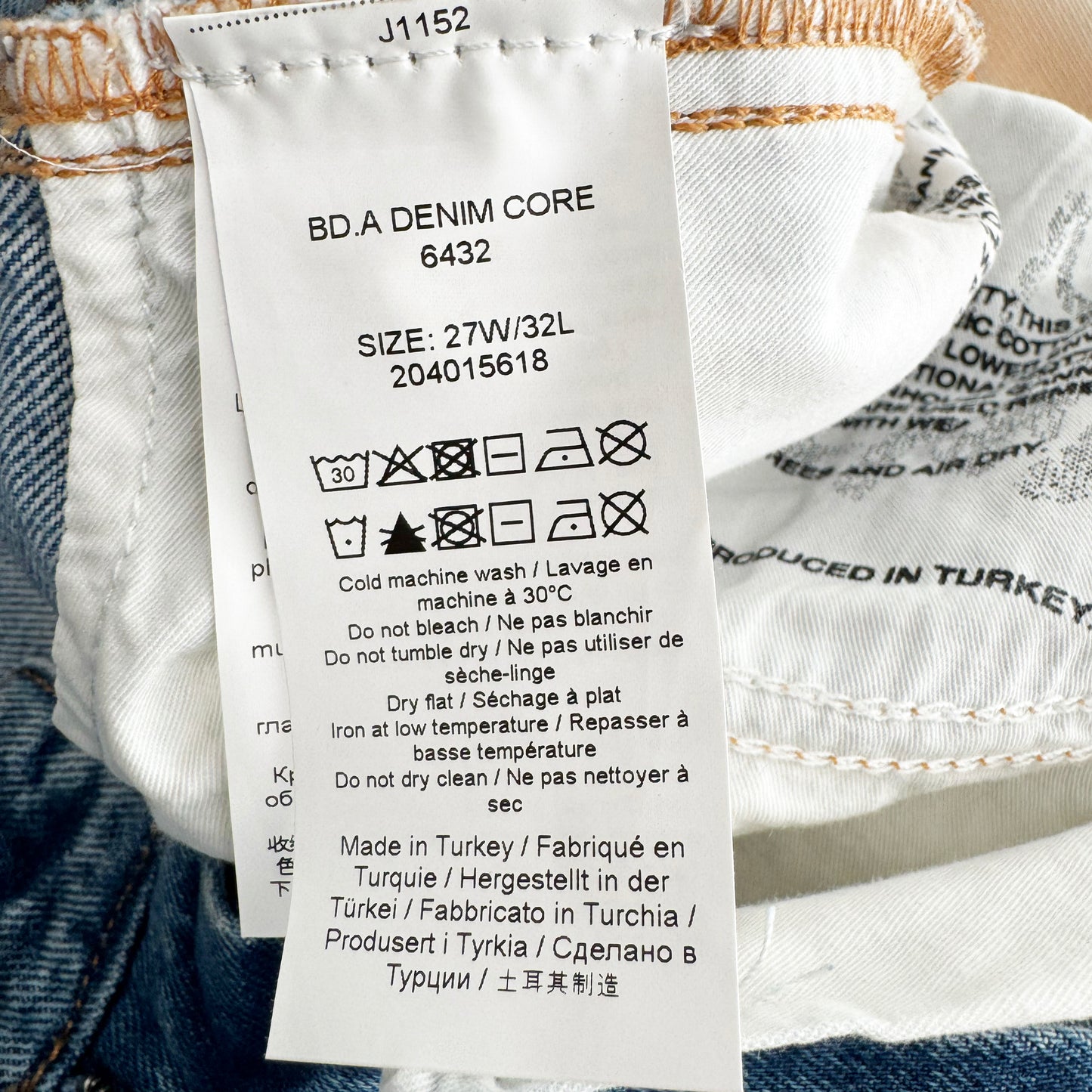 Ganni "Stary" Jeans in Blue, size 27