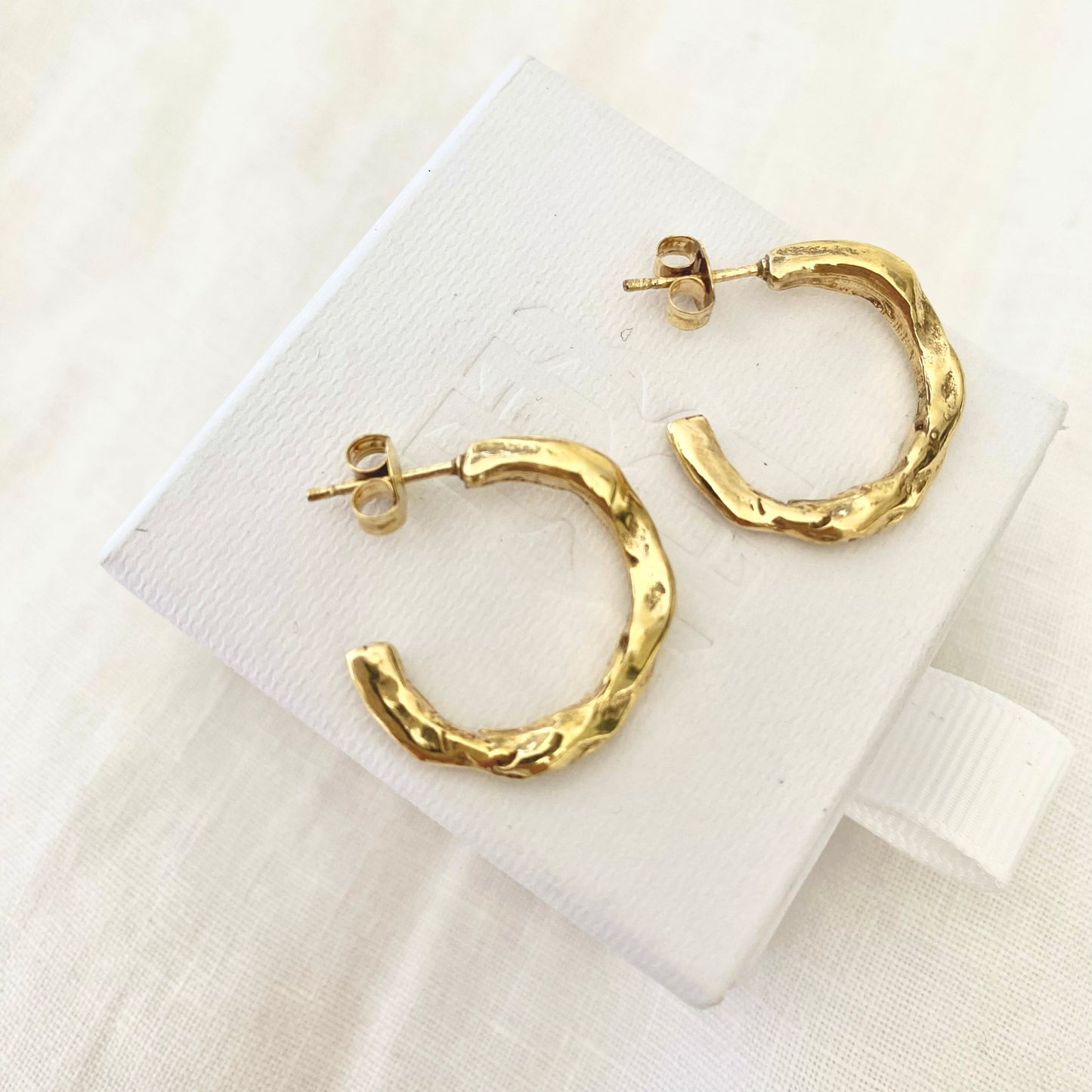 Released from Love 016 Classic Hoops in Gold Vermeil