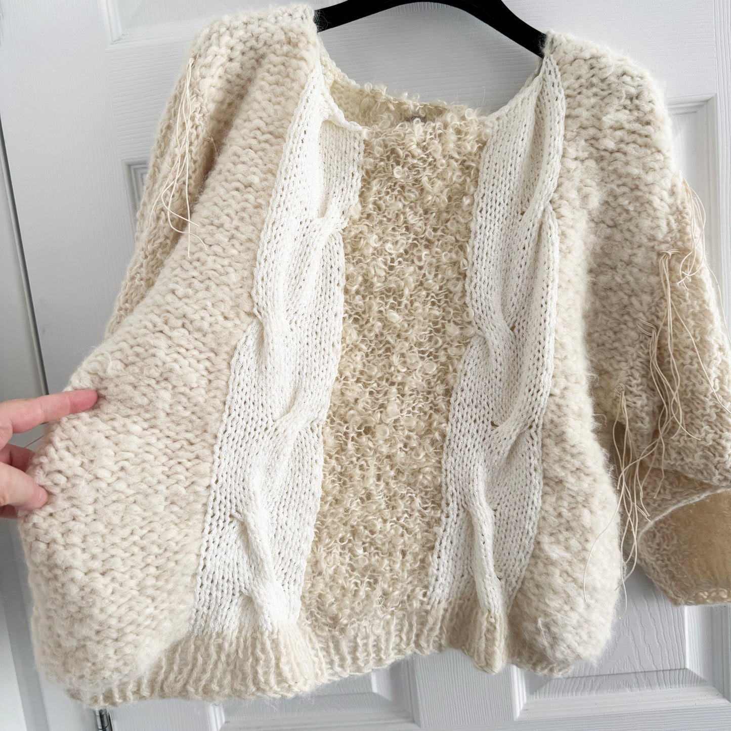Gudrun & Gudrun Cable Knit Sweater in Beige/White - fits Medium ish