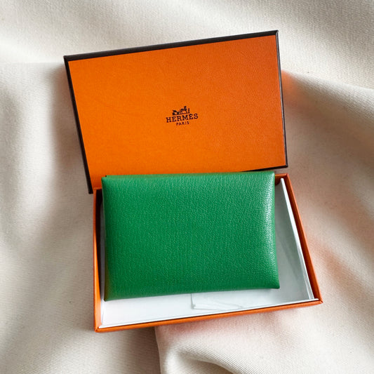 Hermes Duo Calvi Cardholder in Vert