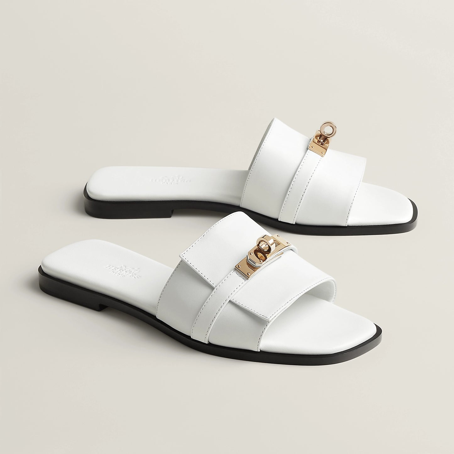 Hermès "Guilia" Sandal in White, size 38