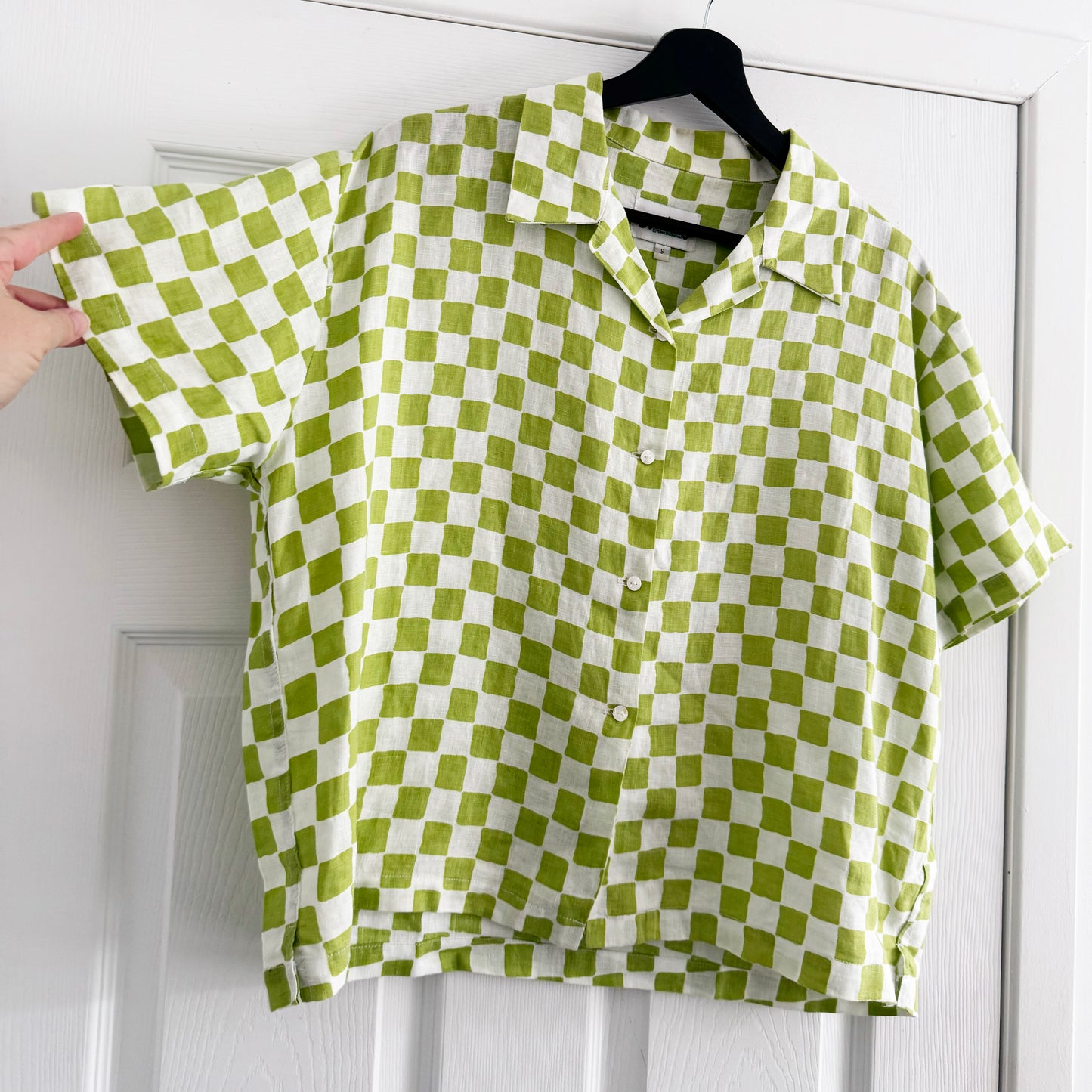 Emma Mulholland on Holiday Checked Linen Shirt in Green, size Small