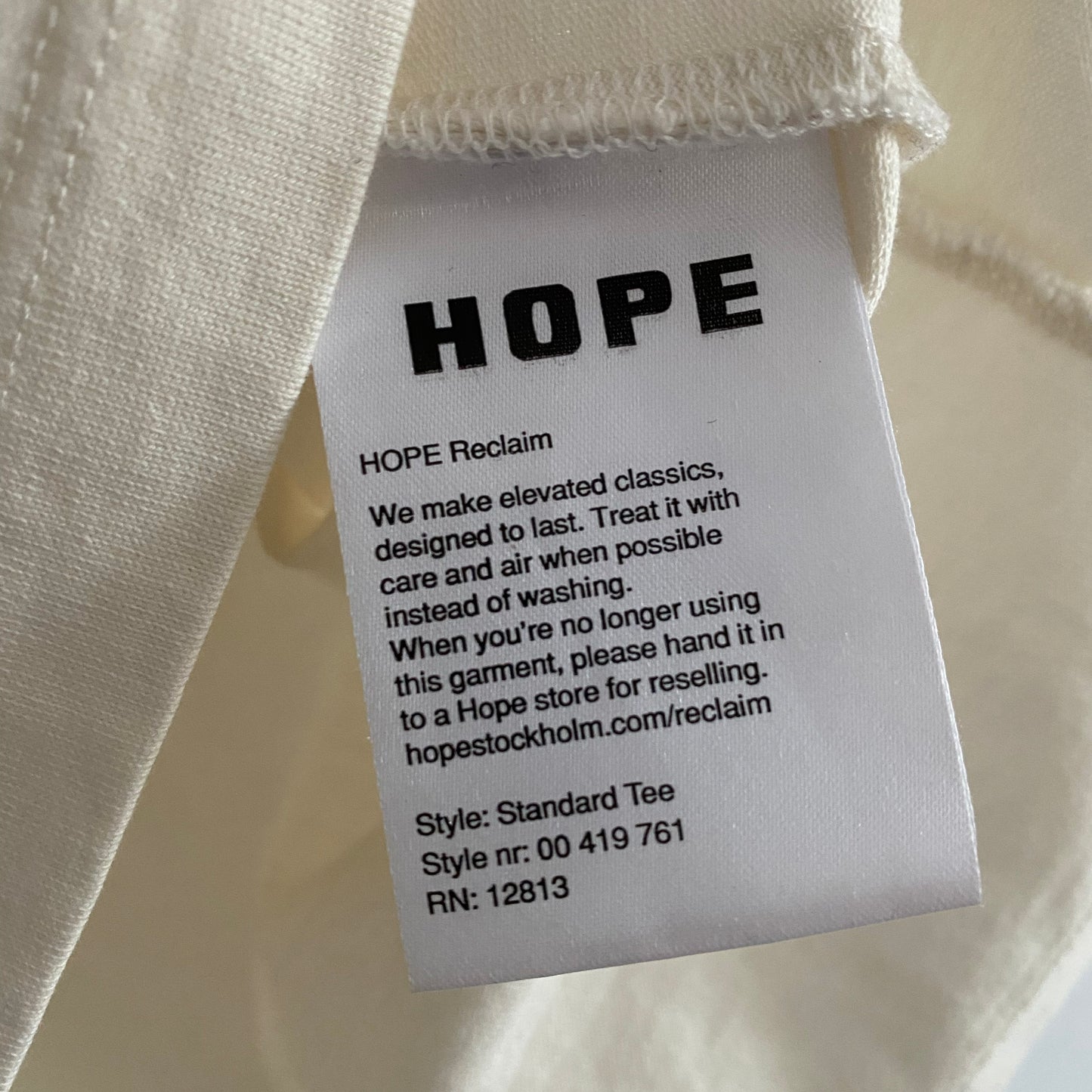 Hope Standard Tee Shirt in Ivory, size 38 (Medium)