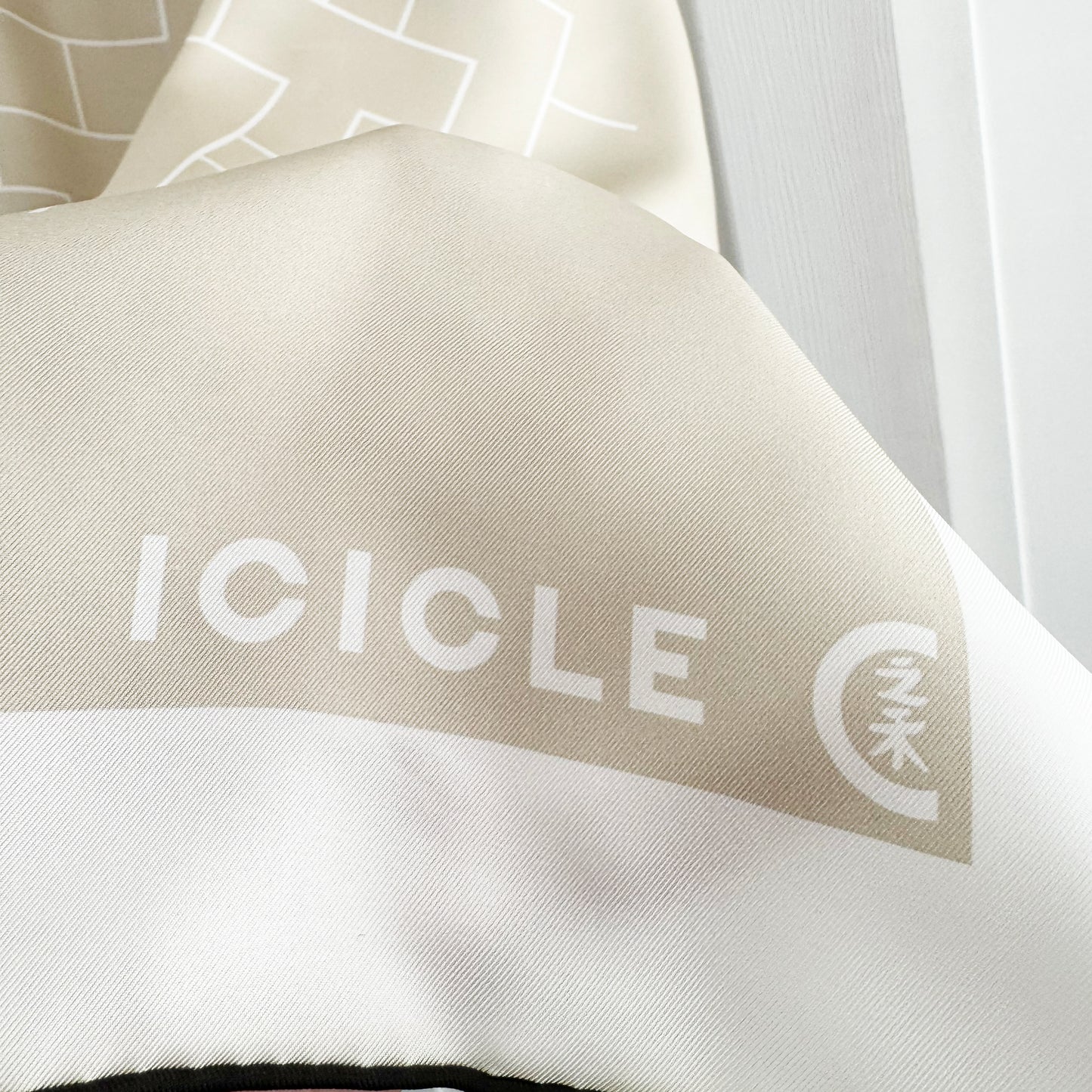 Icicle Silk Twill Square Scarf in Beige/Ivory/Black