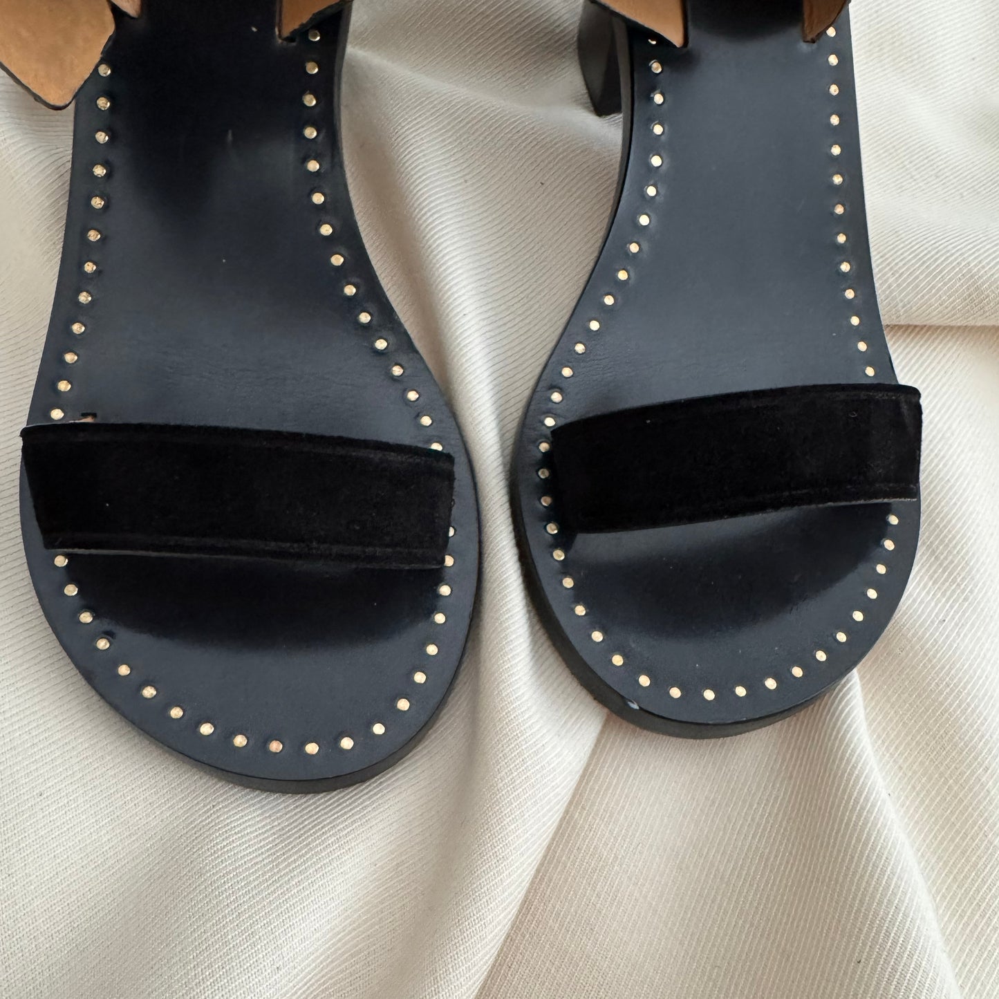 Isabel Marant "Jaeryn" Suede Sandal in Black, size 36