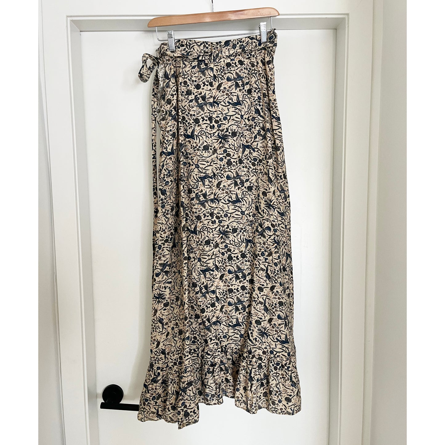 Isabel Marant Etoile "ALDA" Printed Linen Wrap Skirt, size 38