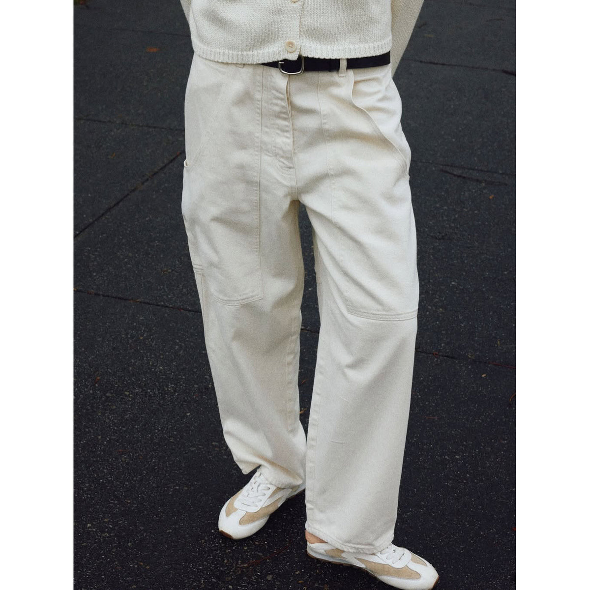 James Street Cargo Barrel Leg Jean in Natural, size 27