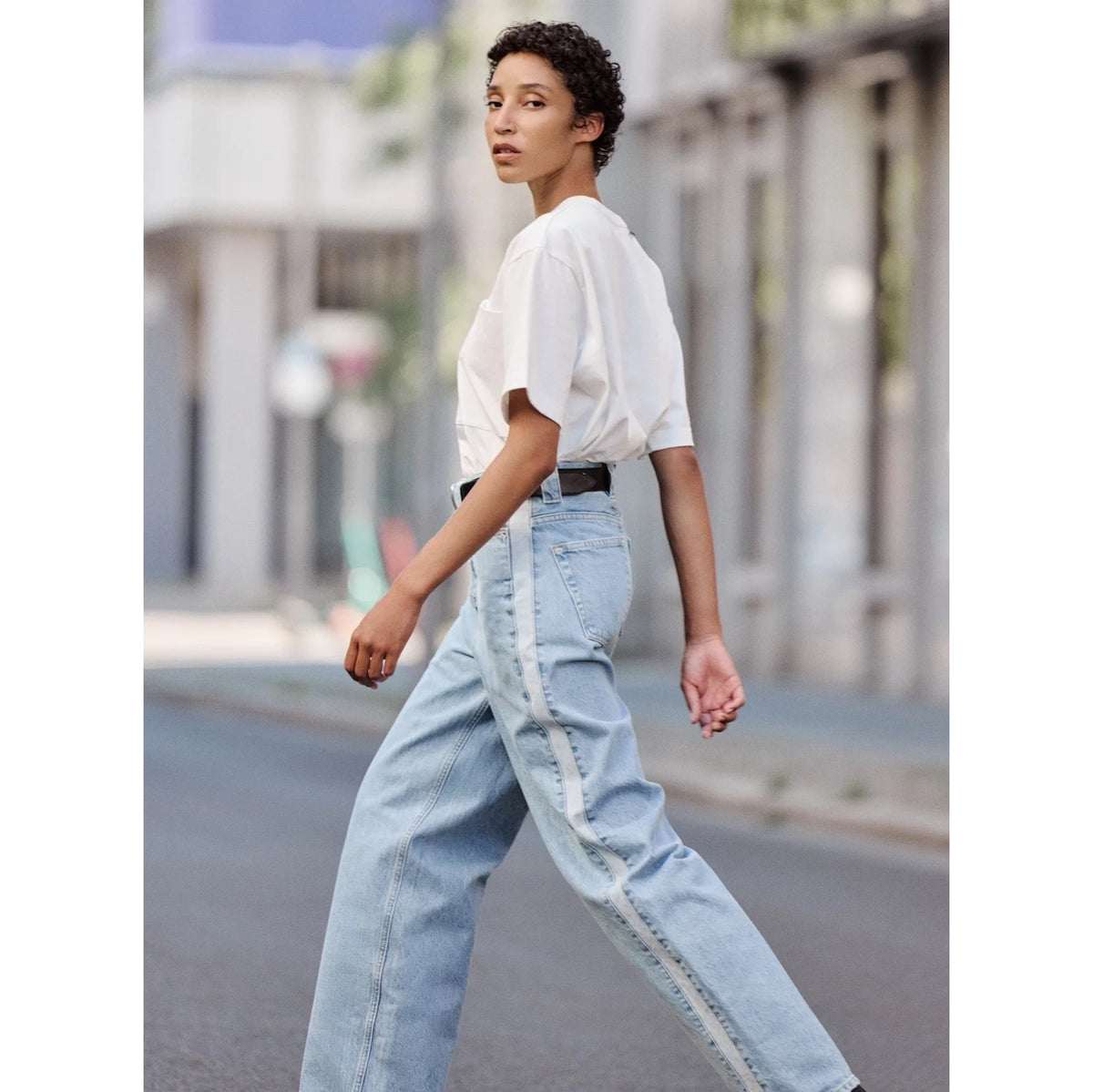 James Street Track Jean in Faded Blue, size 28