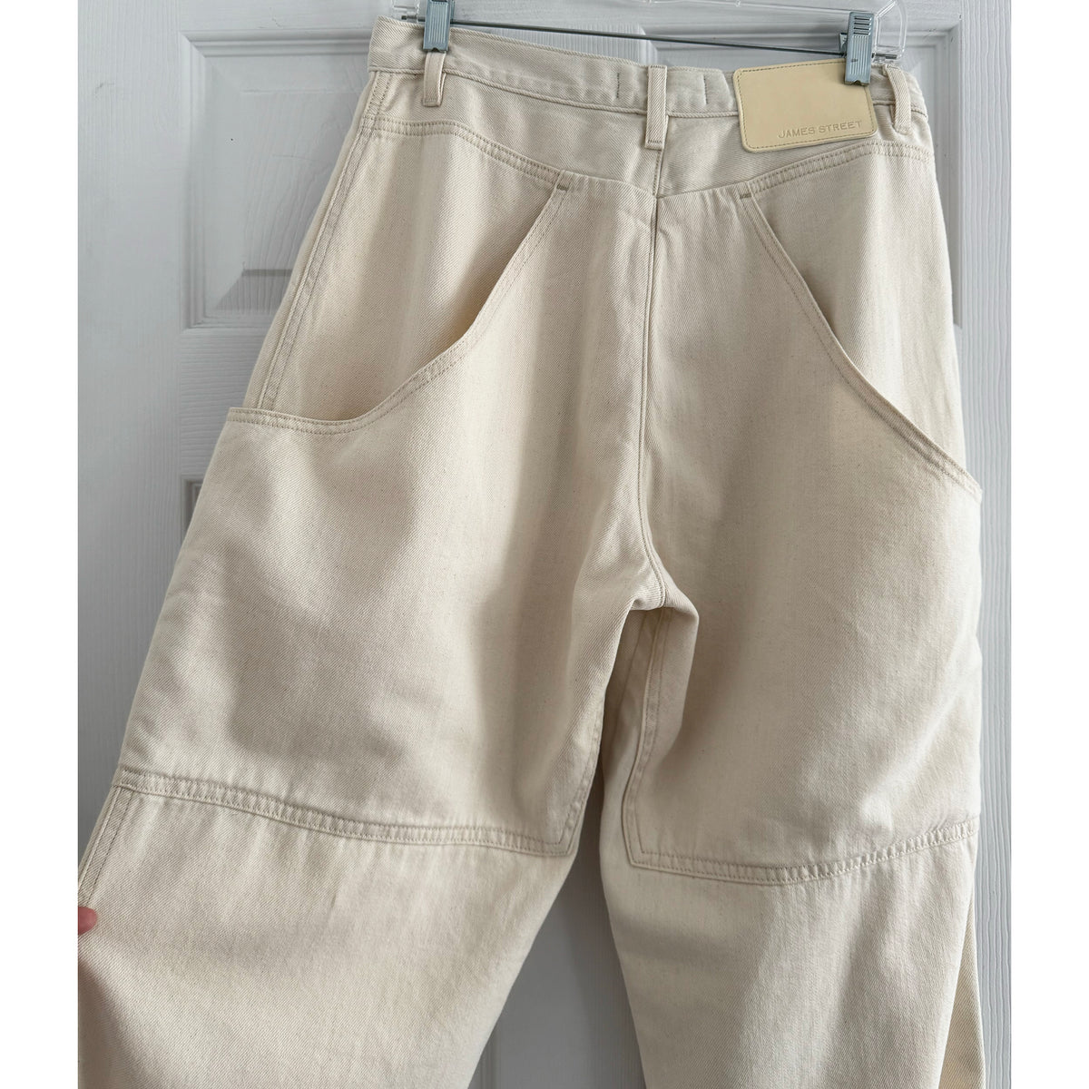 James Street Cargo Barrel Leg Jean in Natural, size 27