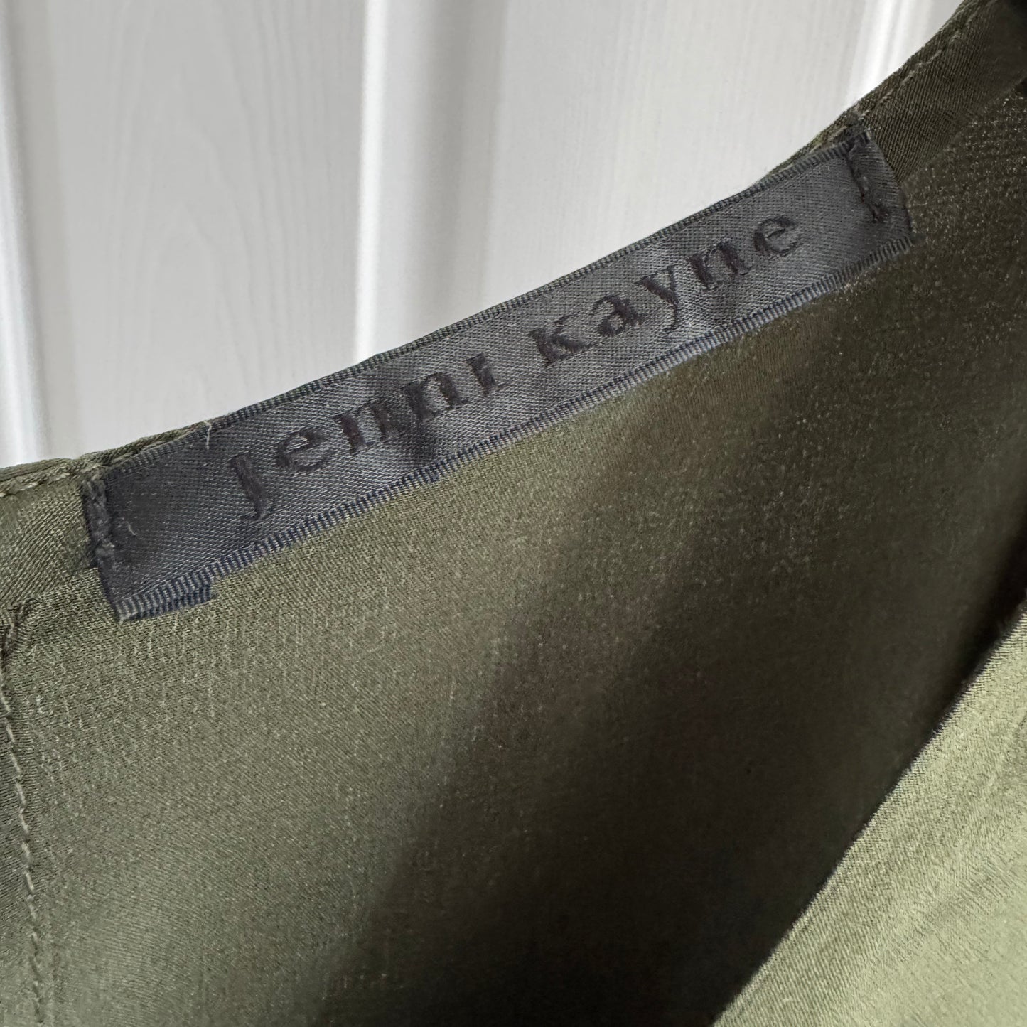 Jenni Kayne Sleeveless V-Neck Silk Top in Dark Green, size XS