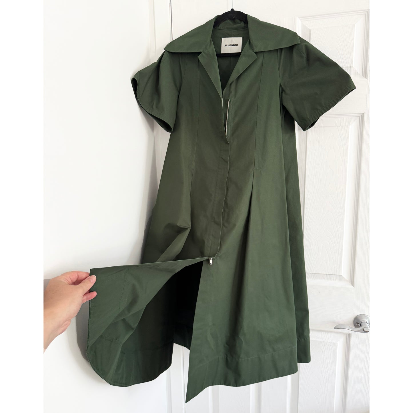 Jil Sander Pleated Poplin Dress in Green, size 38 (fits size 10 ish)