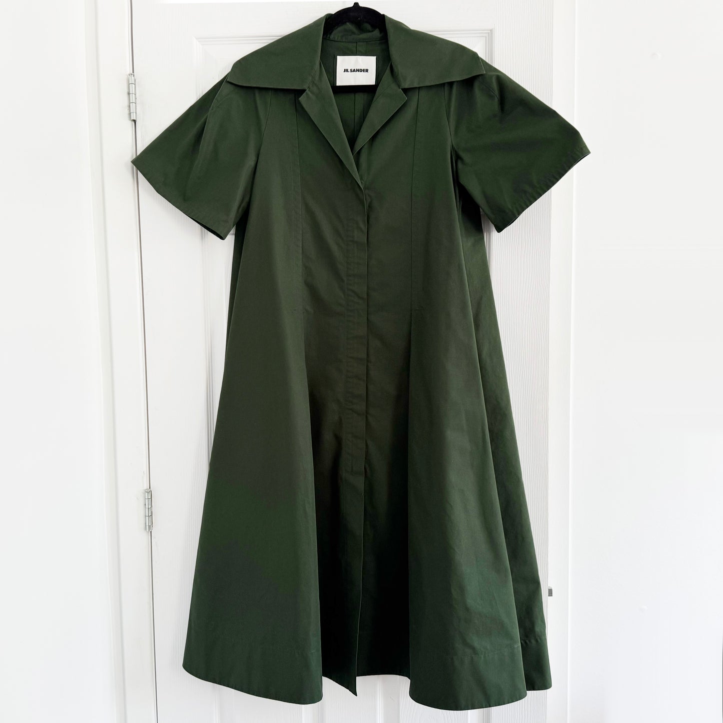 Jil Sander Pleated Poplin Dress in Green, size 38 (fits size 10 ish)