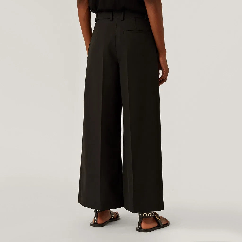 Joseph "Travis" Wool Granite Trousers in Black, size 36