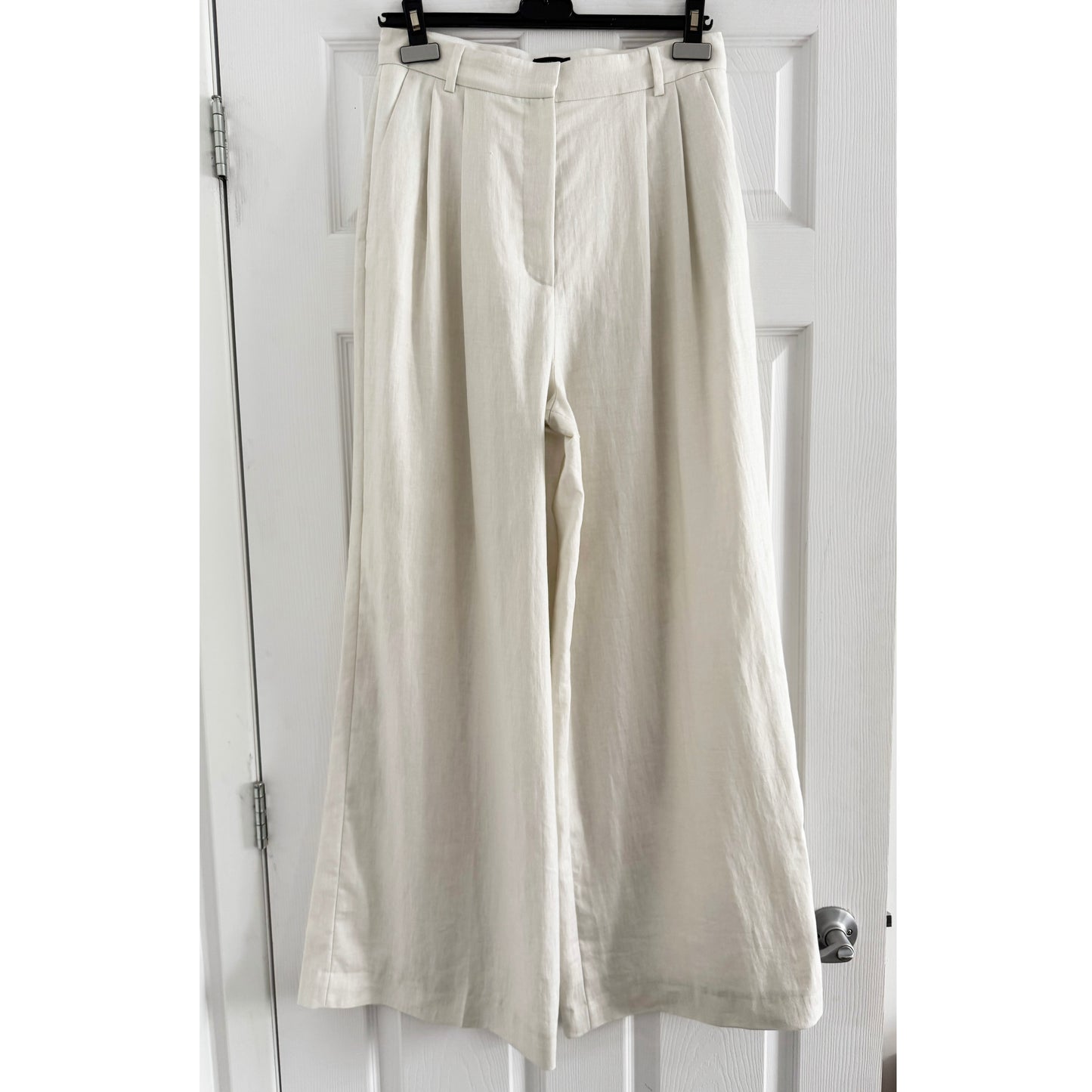 Joseph "Benton" Chintz Linen Pants in Off-White, size 38 (size 4/6)