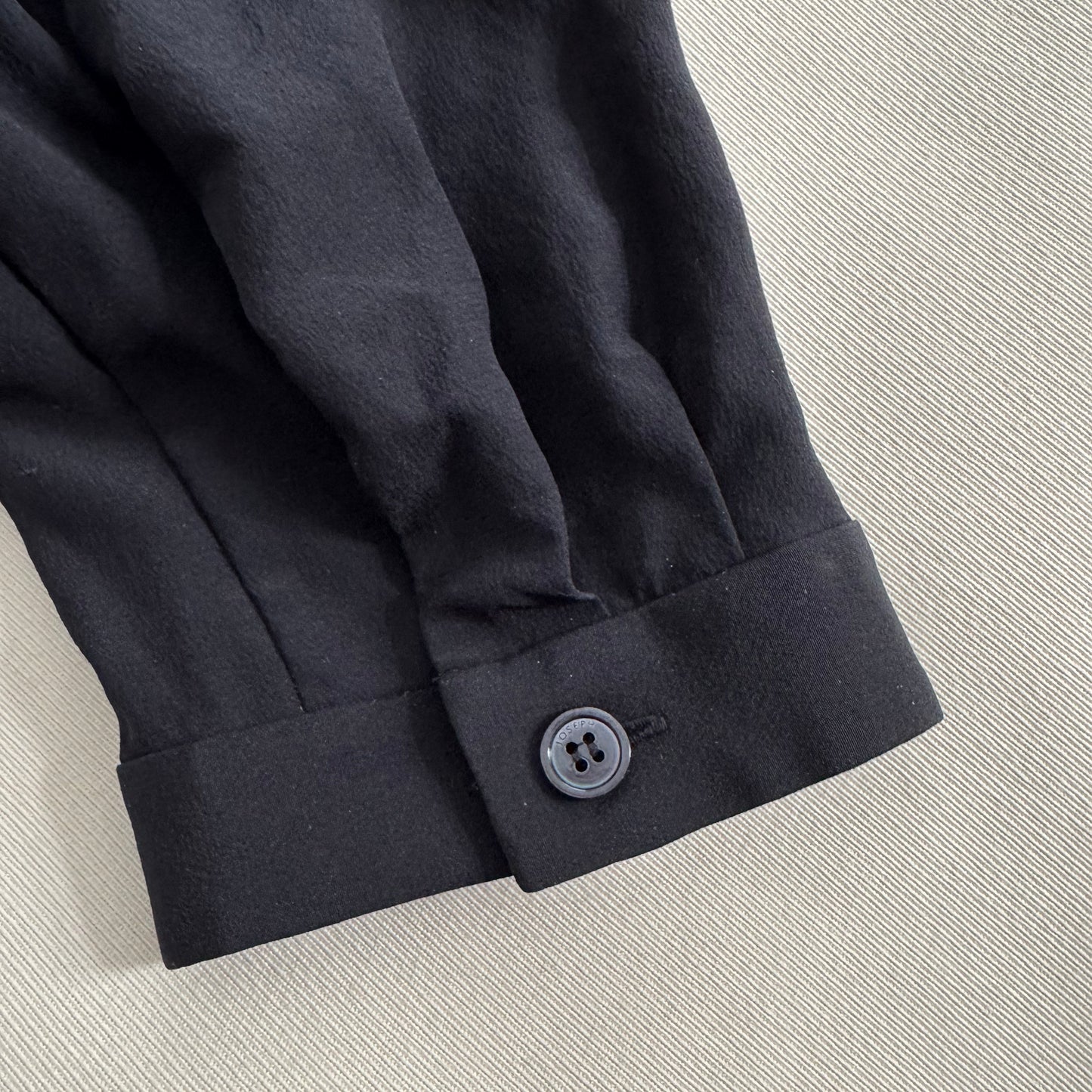 Joseph "Newell" Silk Blouse in Black, size 32 (XS)