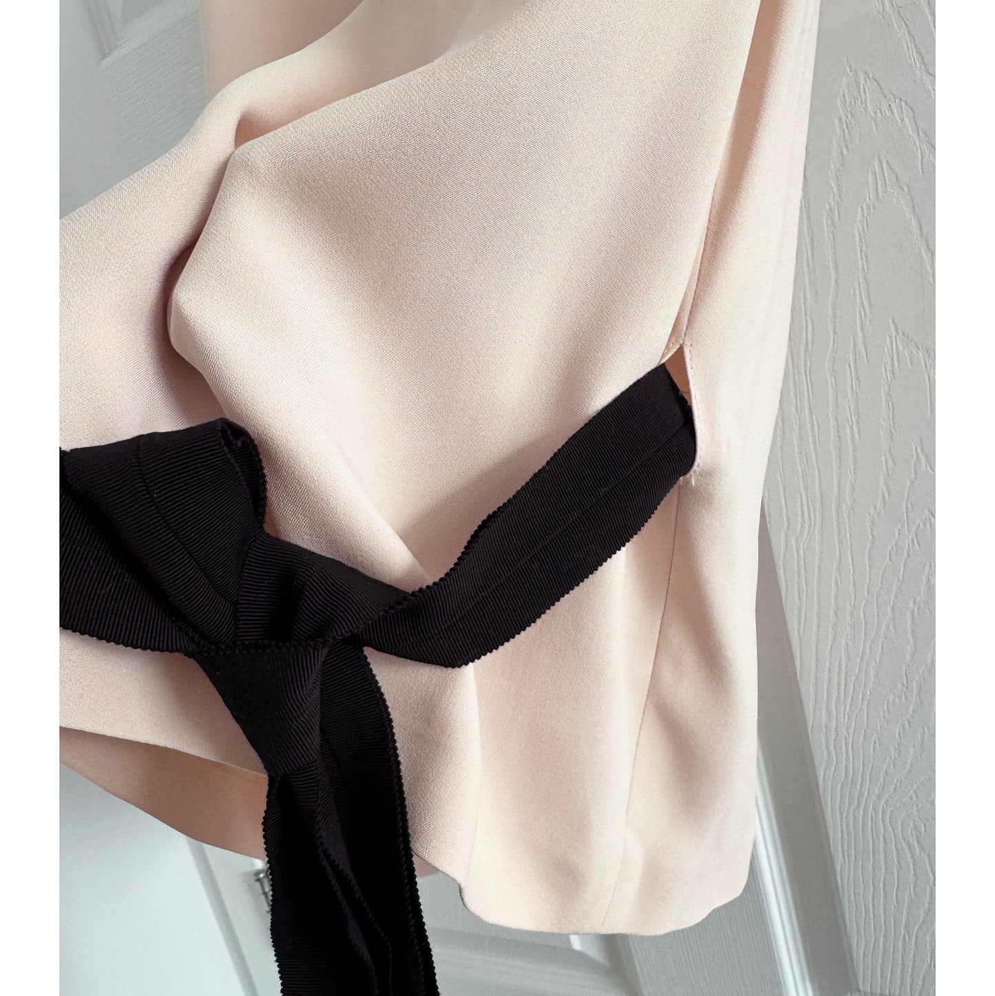 Joseph "Murphy" Crepe Top in Pink, size 40 (fits like 6/8)