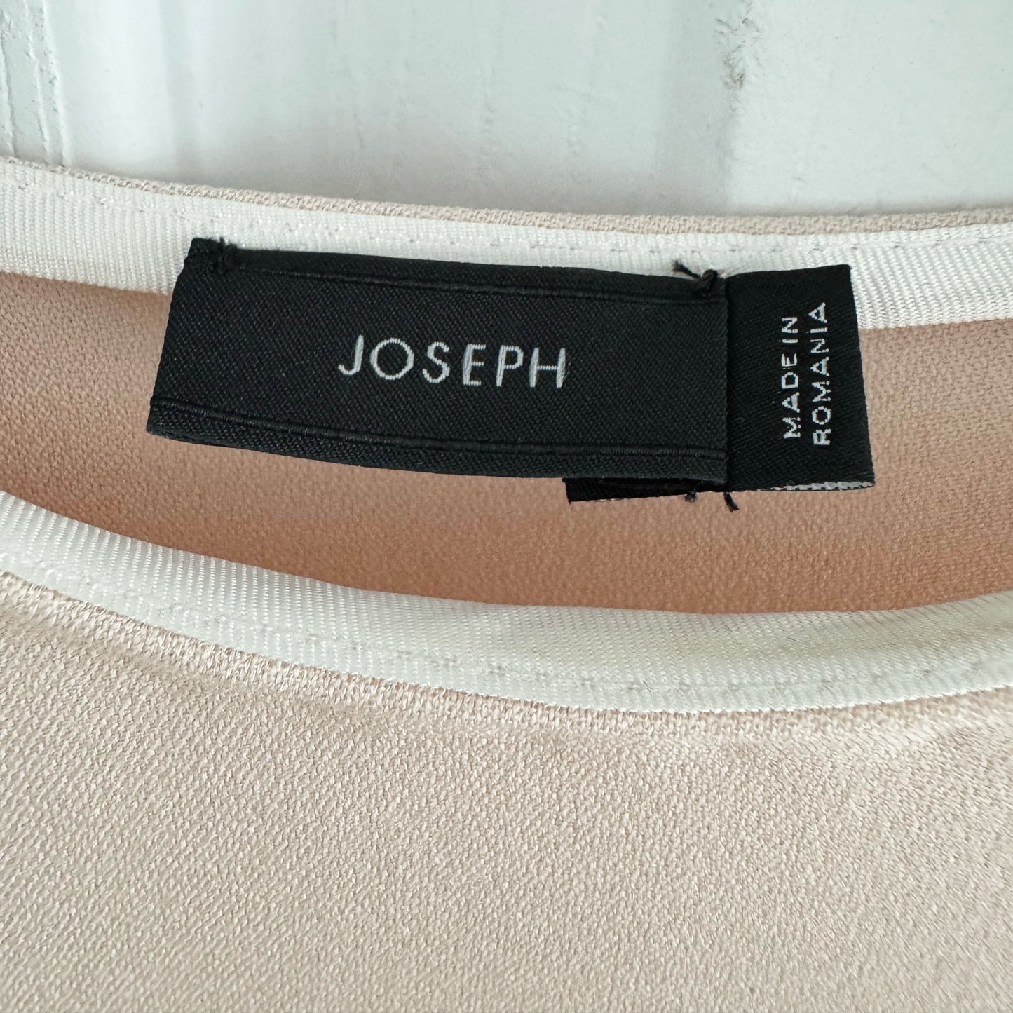 Joseph "Murphy" Crepe Top in Pink, size 40 (fits like 6/8)