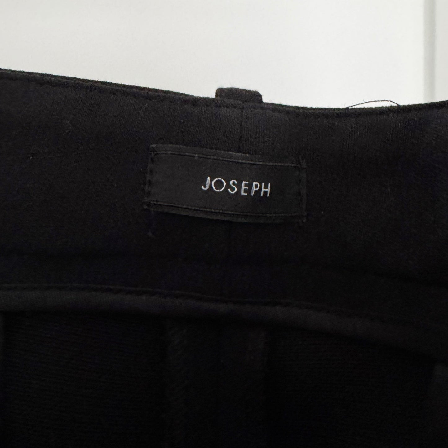 Joseph "New Eliston" Pant in Matt Stretch in Black, size 42