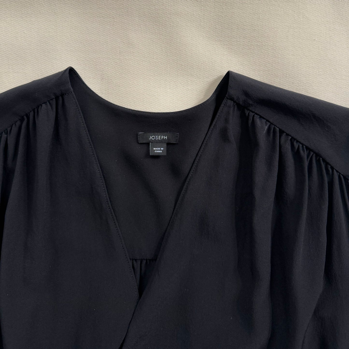 Joseph "Newell" Silk Blouse in Black, size 32 (XS)
