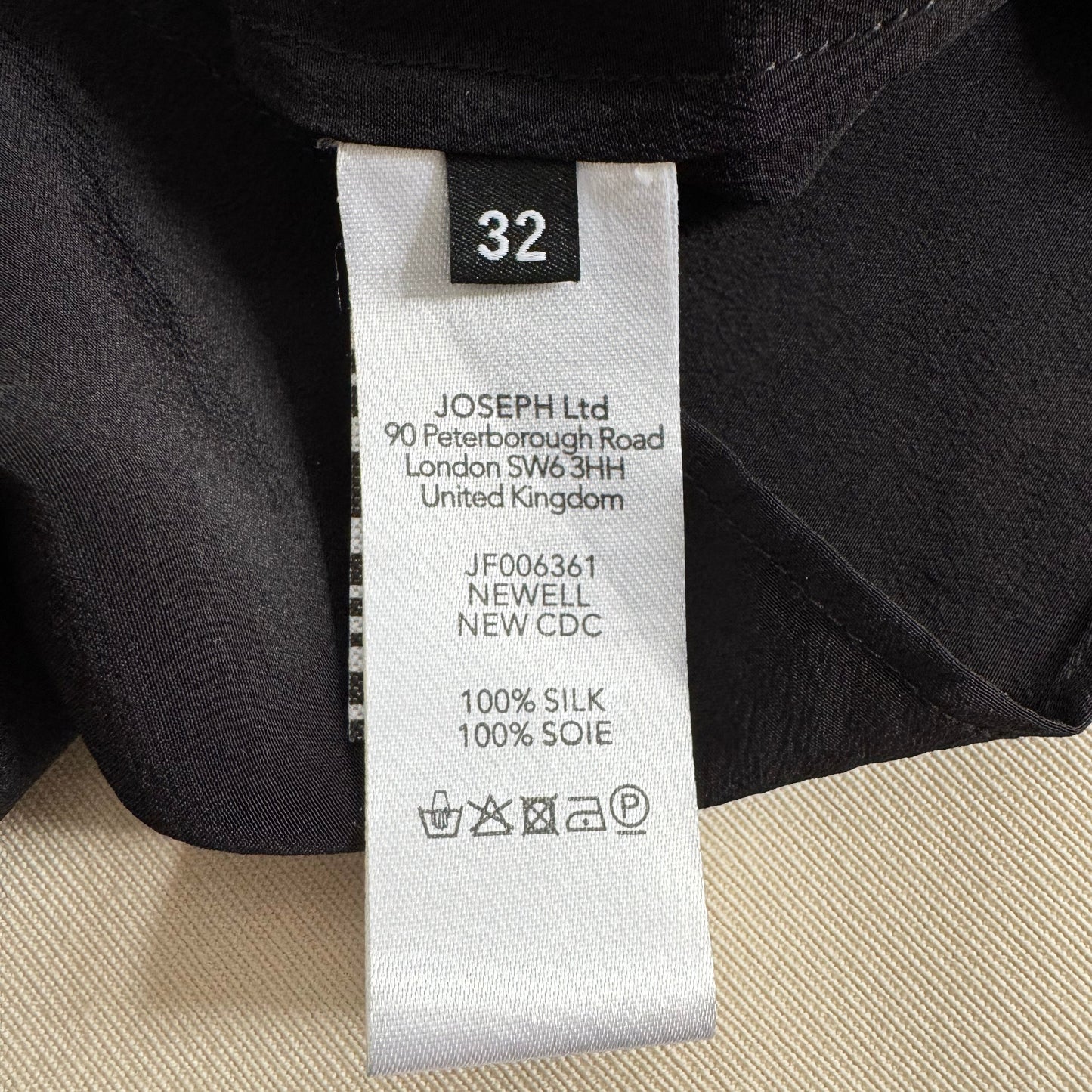 Joseph "Newell" Silk Blouse in Black, size 32 (XS)