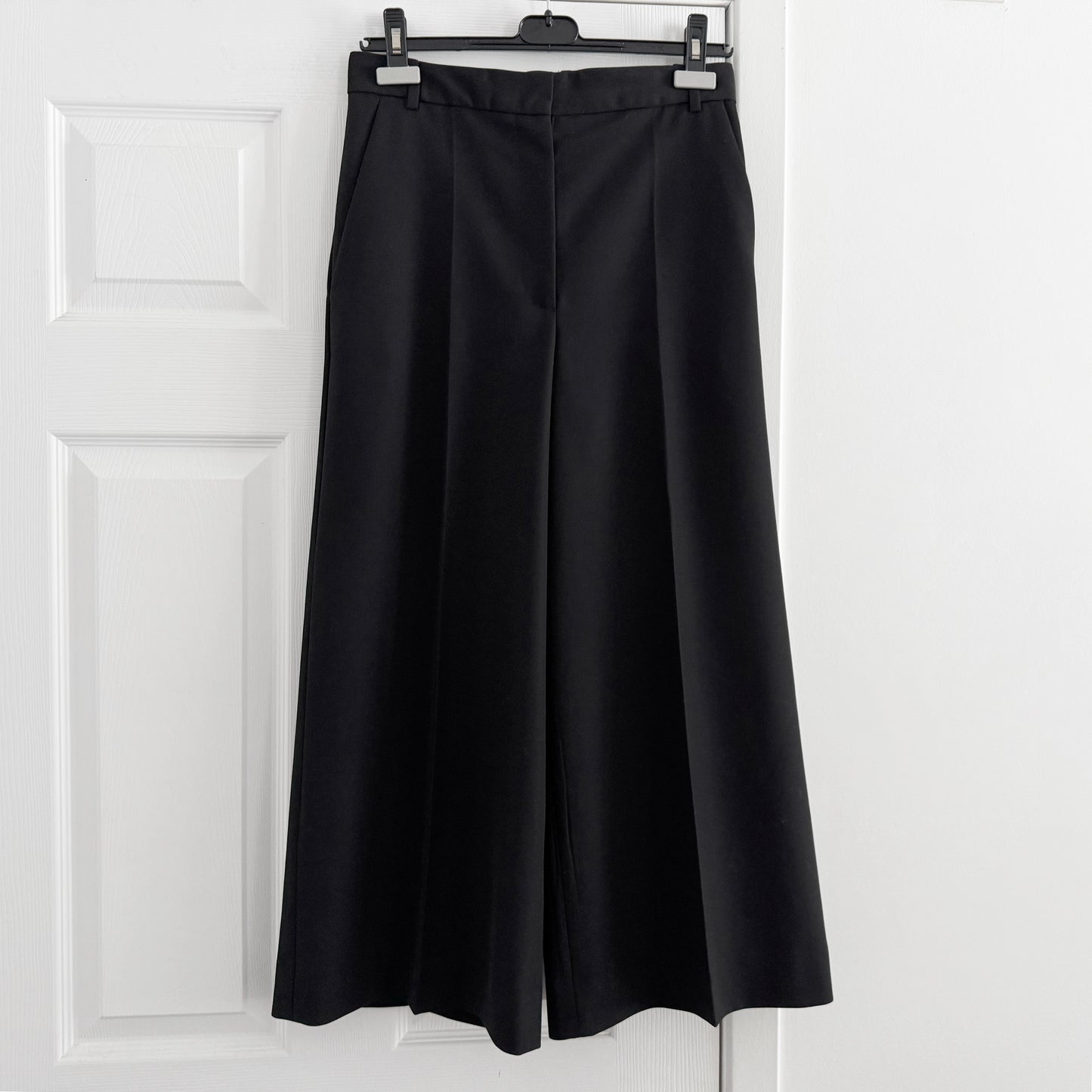 Joseph "Travis" Wool Granite Trousers in Black, size 36